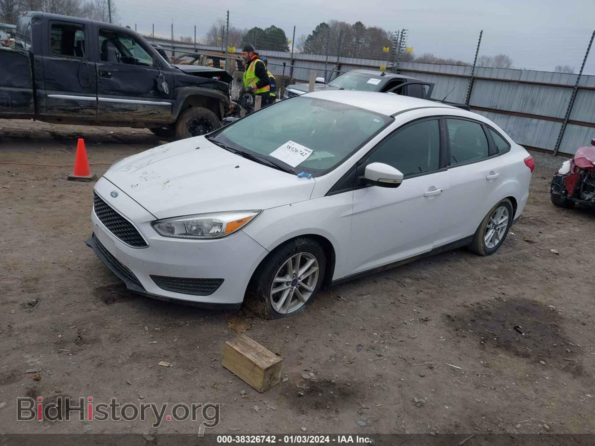 2015 FORD FOCUS - VIN: 1FADP3F27FL372648 - Фото 2