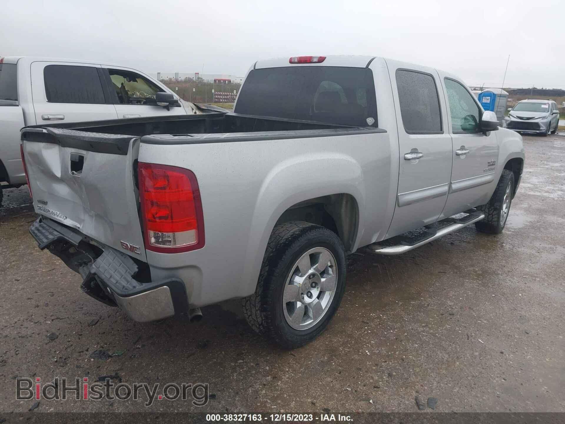 2010 GMC SIERRA - VIN: 3GTRCVE07AG295258 - Фото 4