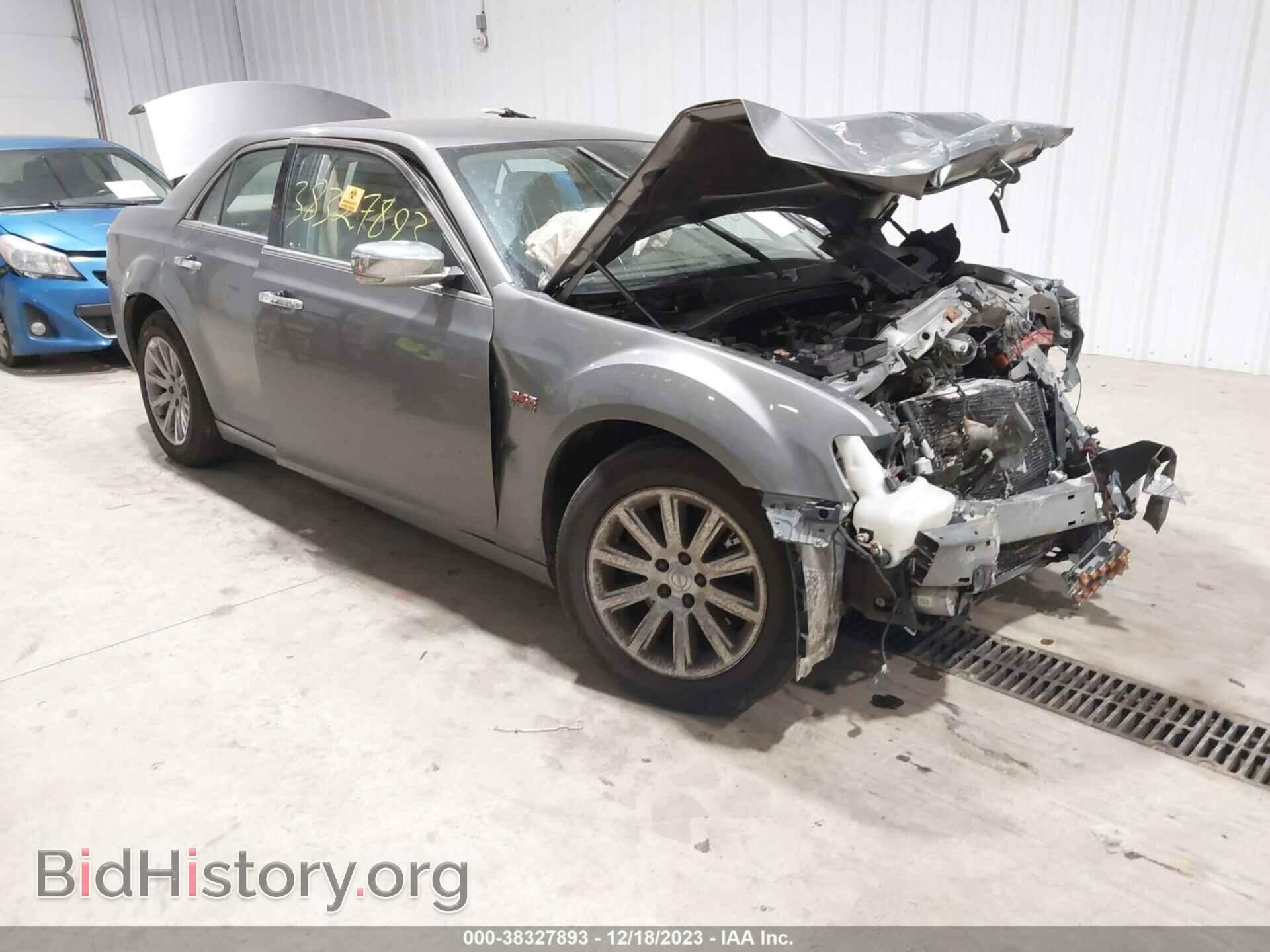 Фотография 2C3CCAET6CH217005 - CHRYSLER 300C 2012