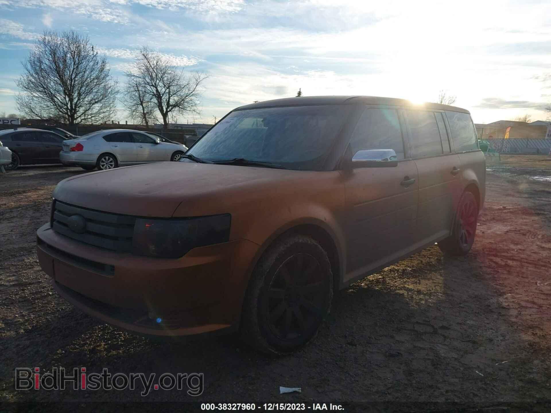 2011 FORD FLEX - VIN: 2FMGK5DC3BBD21859 - Фото 2