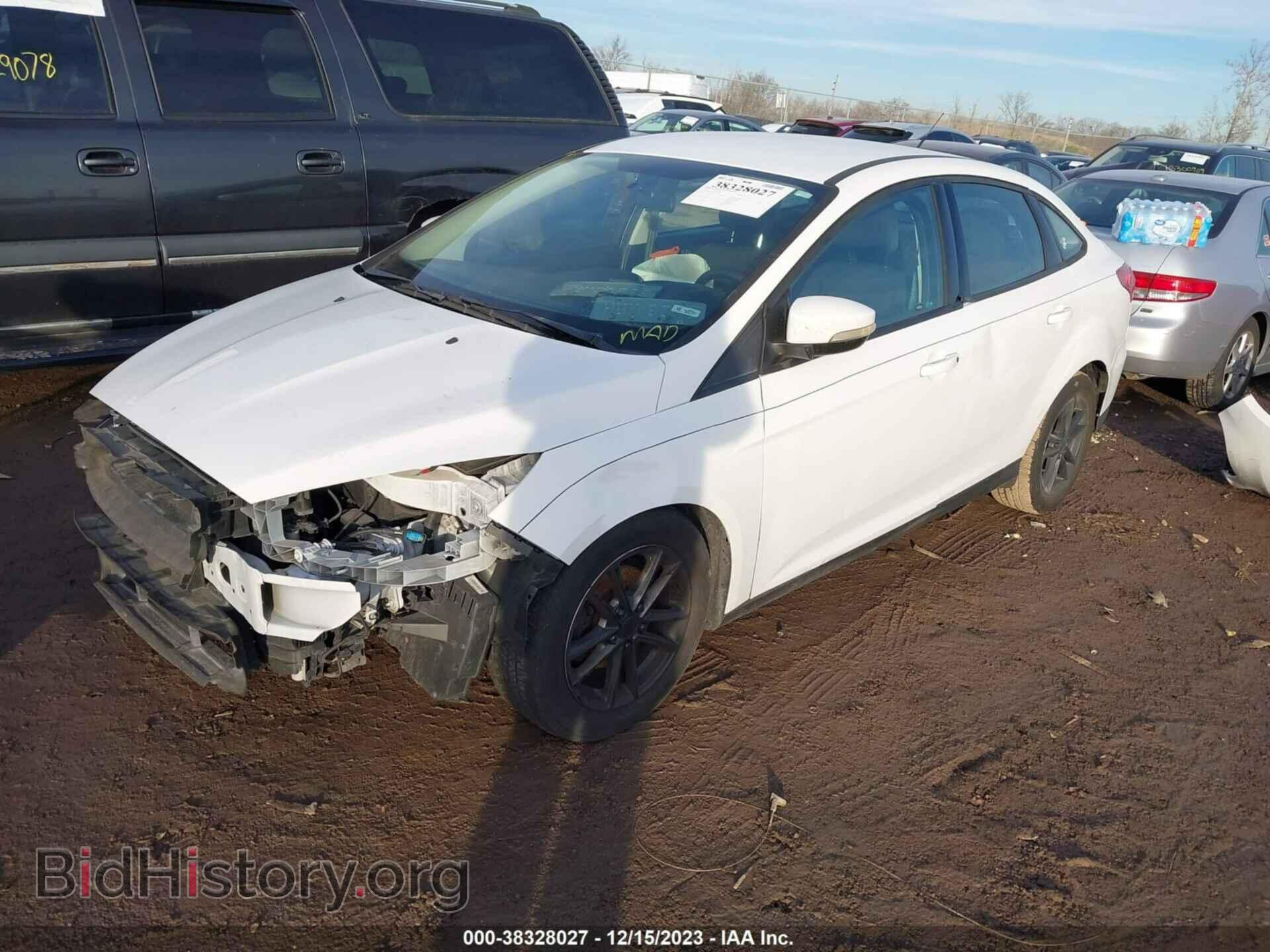 2016 FORD FOCUS - VIN: 1FADP3F28GL262189 - Фото 2