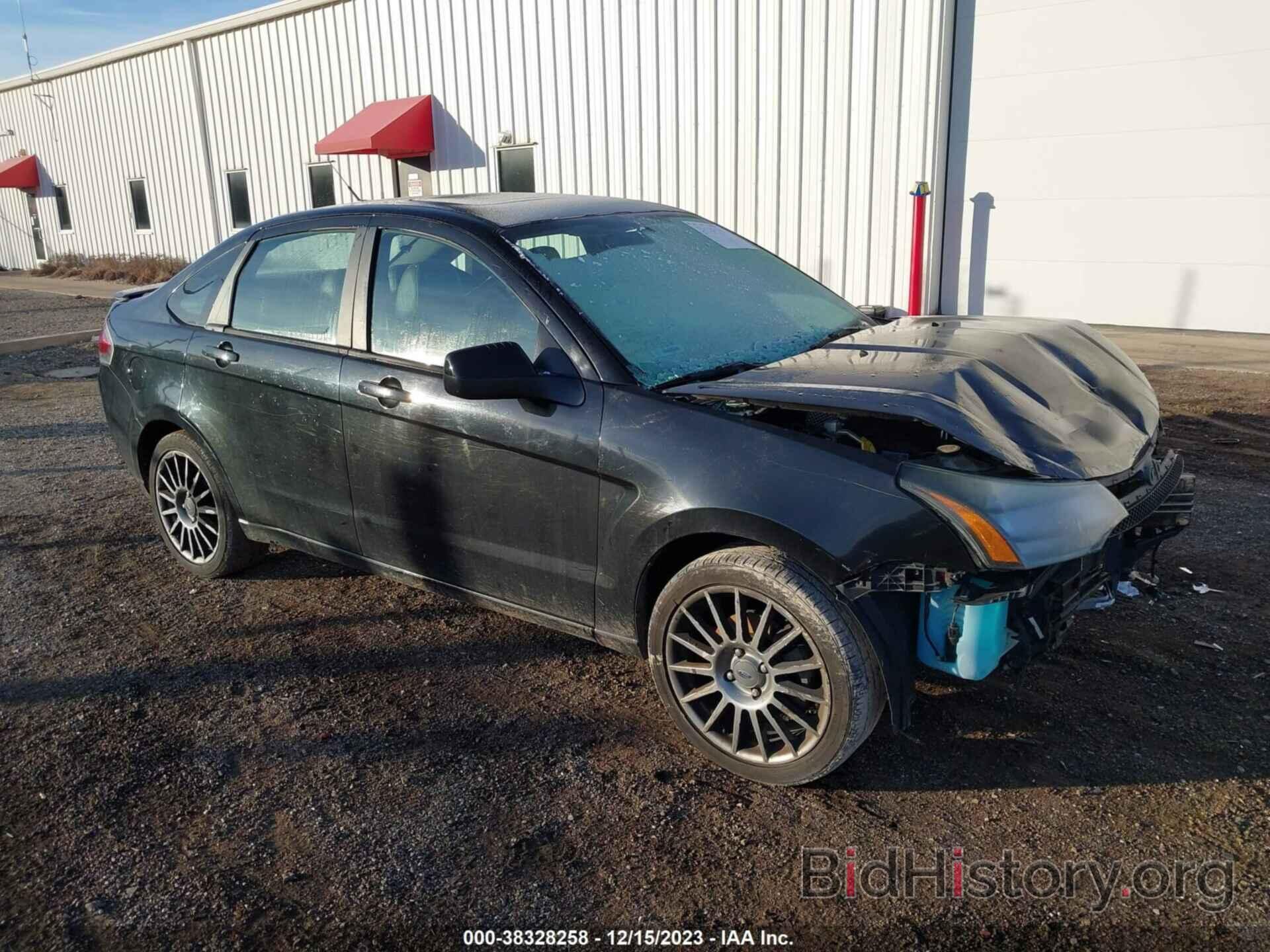 Photo 1FAHP3GNXBW125126 - FORD FOCUS 2011