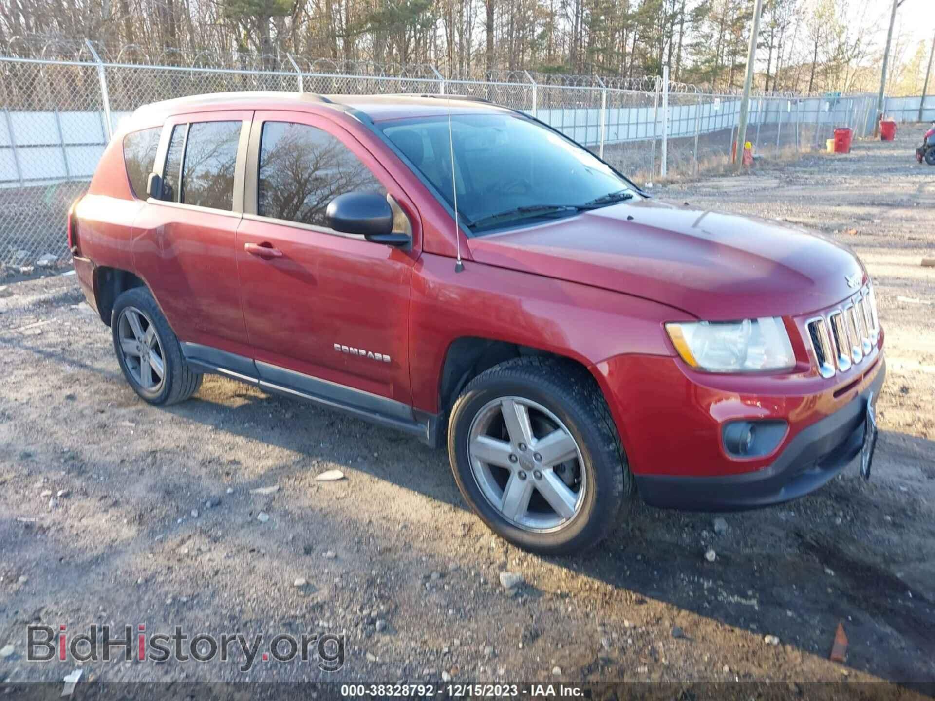 Photo 1J4NT5FB4BD182455 - JEEP COMPASS 2011