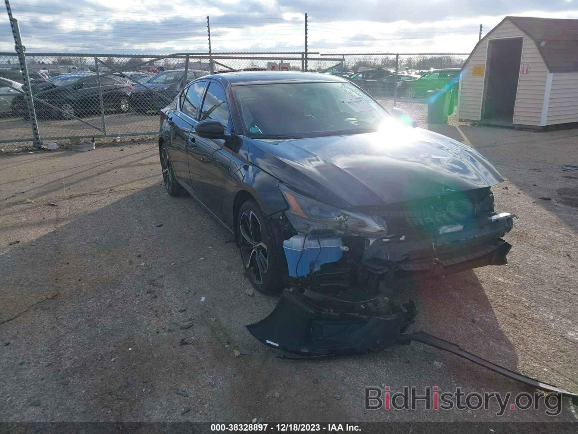 Photo 1N4BL4CV4PN319757 - NISSAN ALTIMA 2023