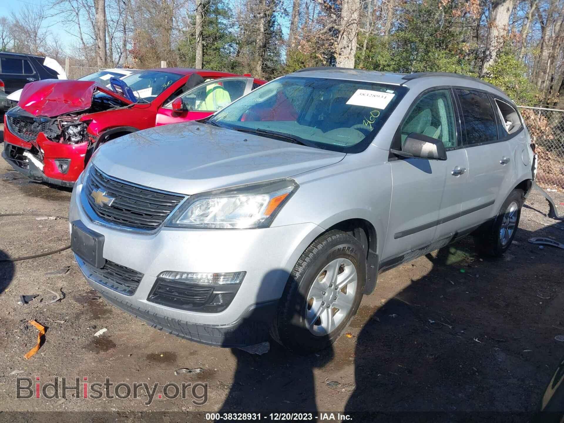 2016 CHEVROLET TRAVERSE - VIN: 1GNKRFKD7GJ162219 - Фото 2