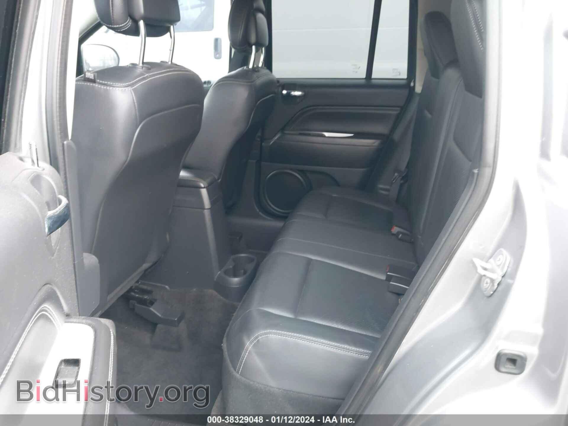 2014 JEEP COMPASS - VIN: 1C4NJDCB4ED832013 - Photo 8