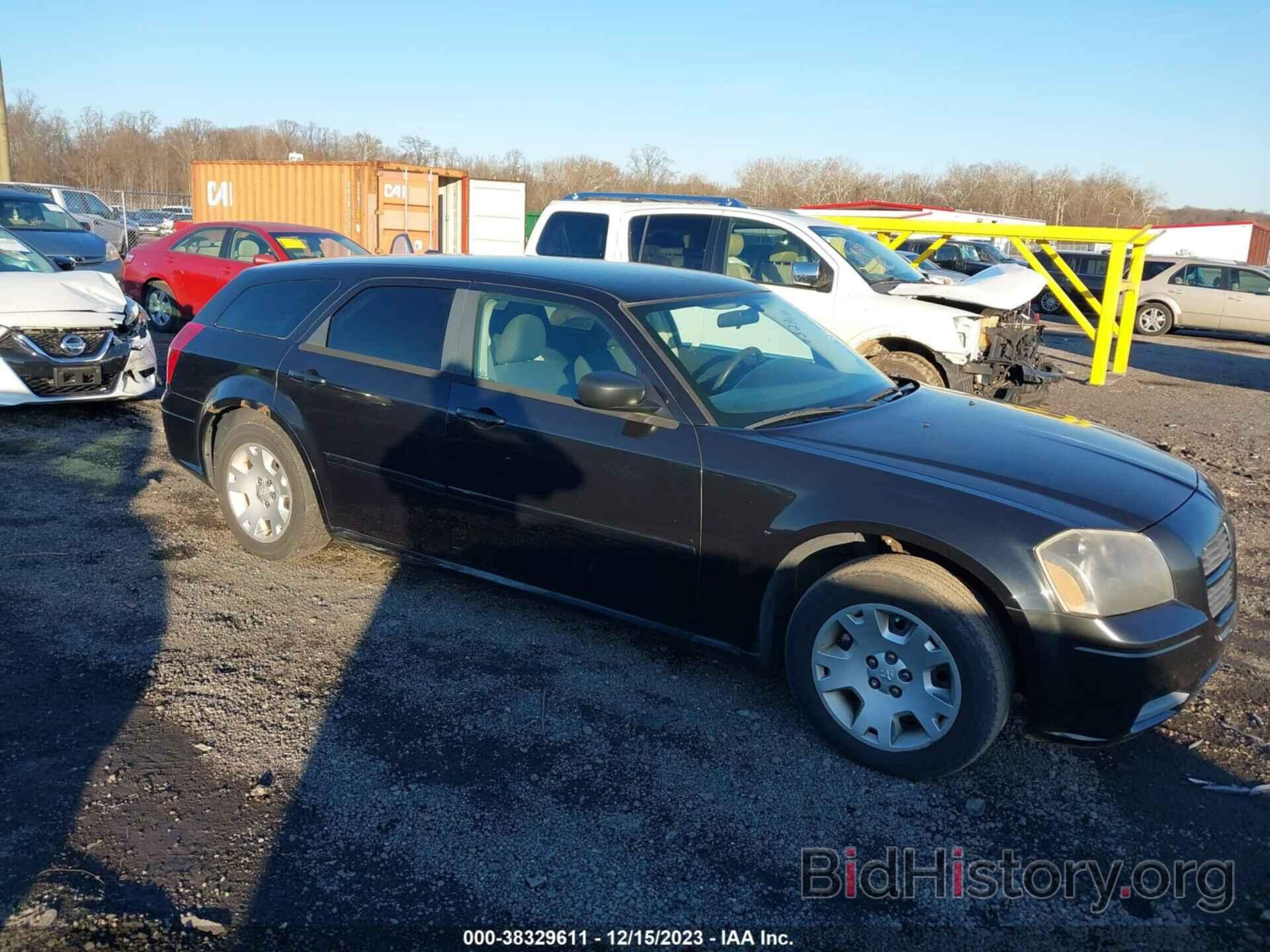 Photo 2D4FV47T56H262994 - DODGE MAGNUM 2006