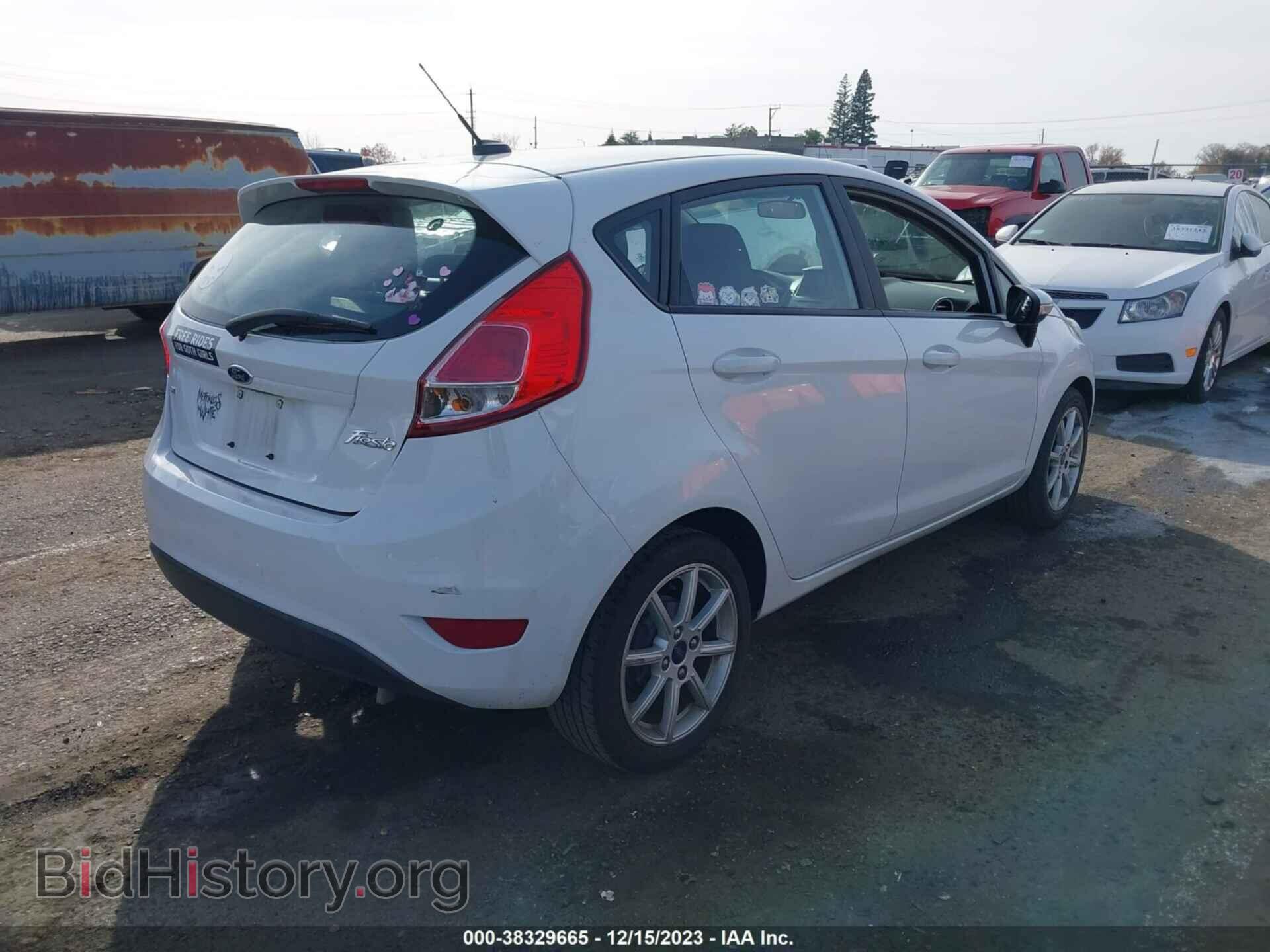2015 FORD FIESTA - VIN: 3FADP4EJ0FM205528 - Фото 4