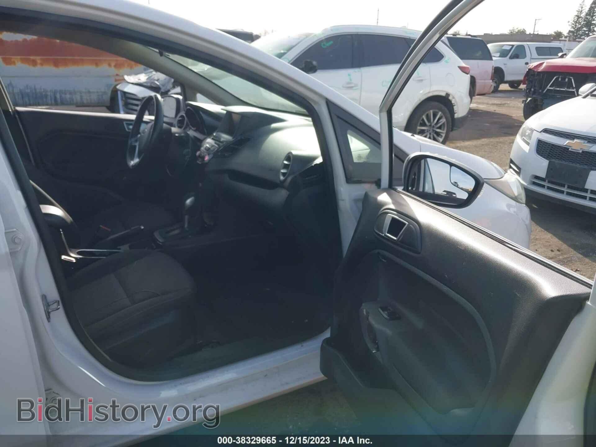 2015 FORD FIESTA - VIN: 3FADP4EJ0FM205528 - Фото 5