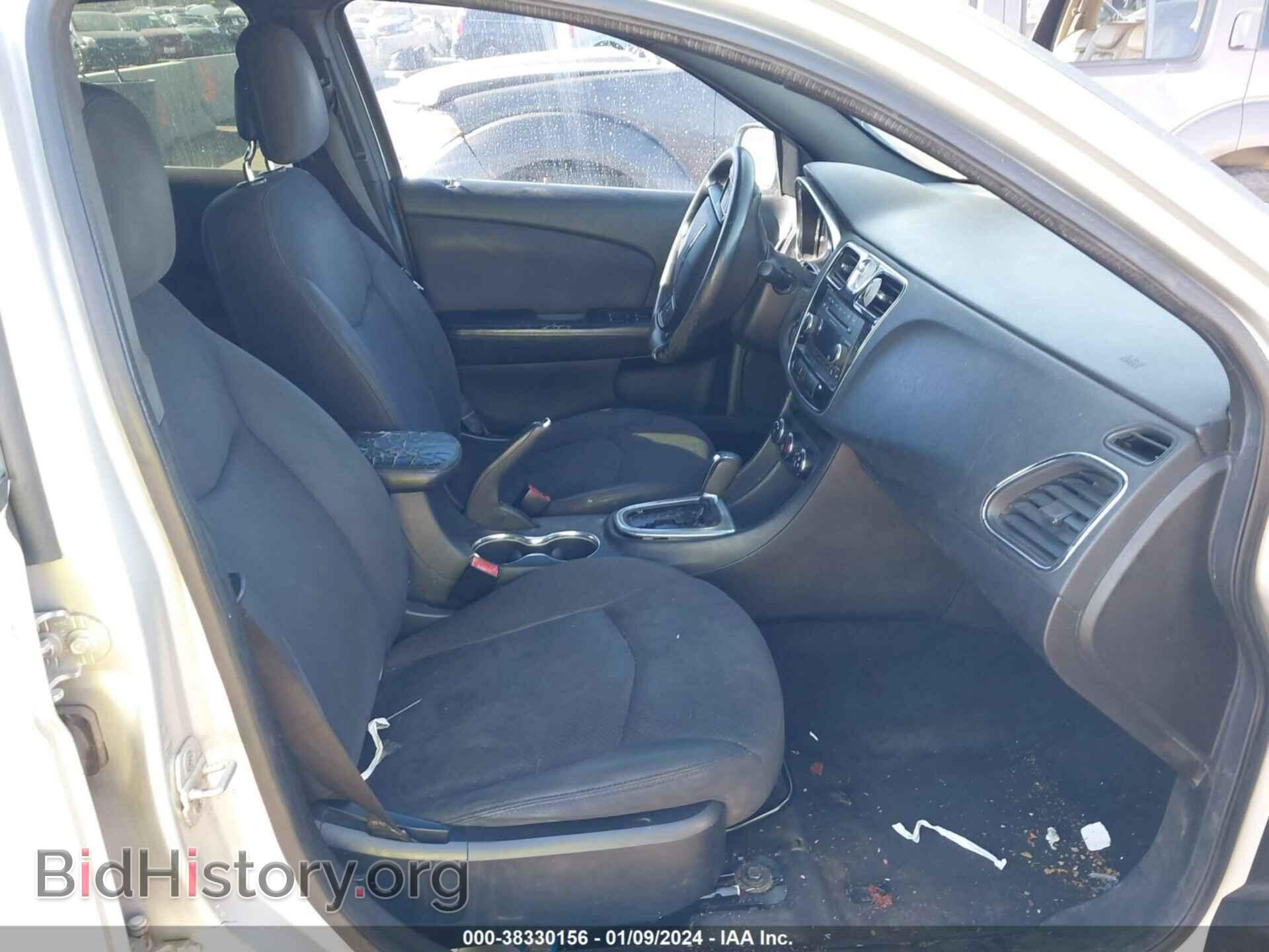 2012 CHRYSLER 200 - VIN: 1C3CCBAB7CN295710 - Фото 5