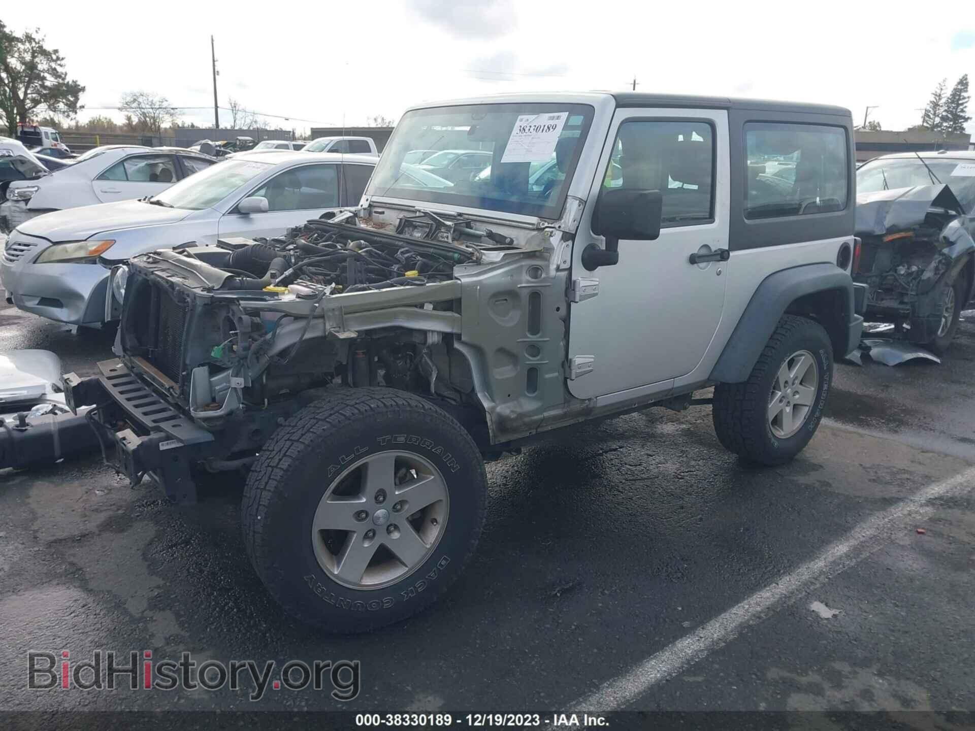 2011 JEEP WRANGLER - VIN: 1J4BA6D19BL503792 - Фото 2