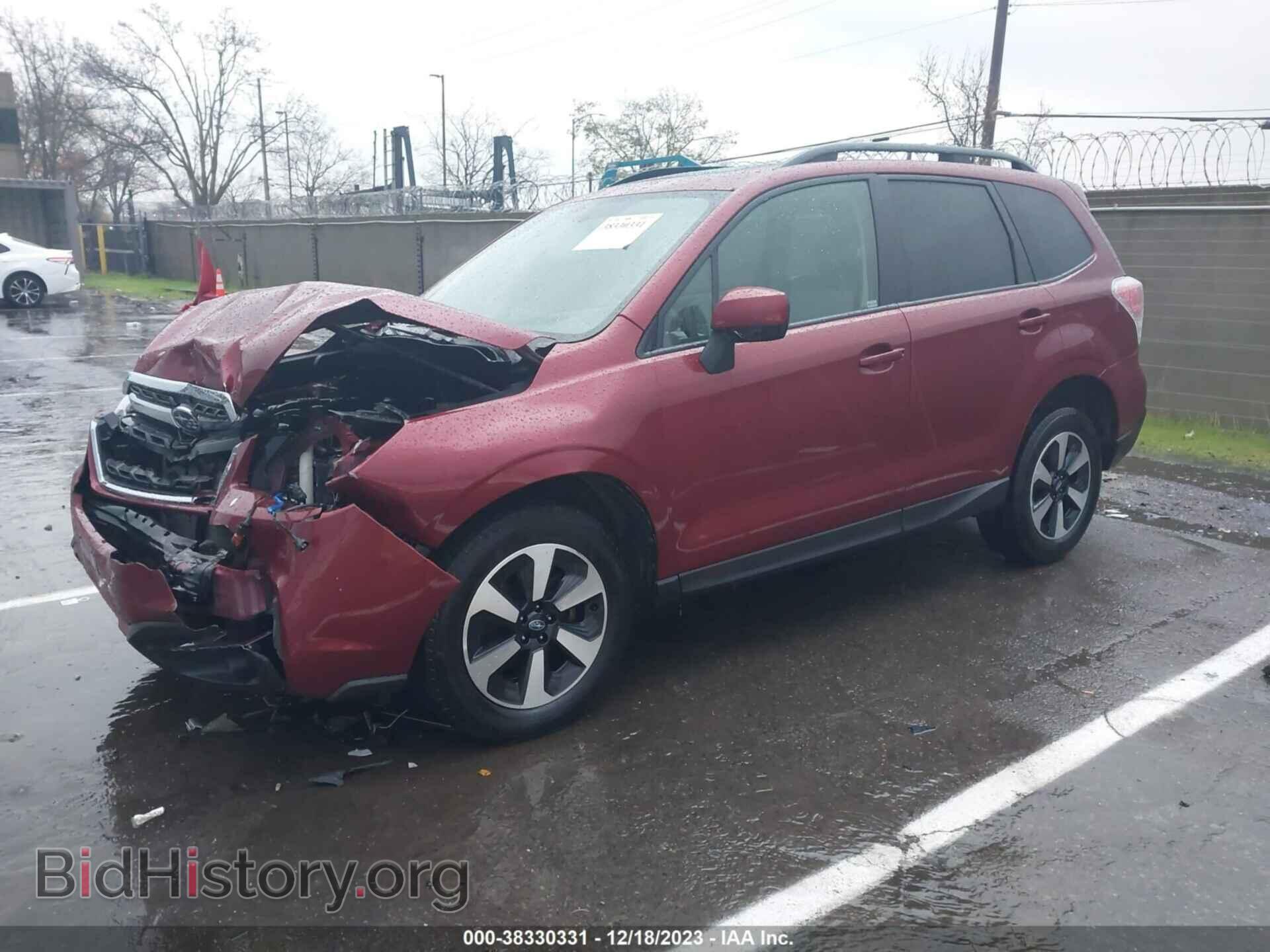 2017 SUBARU FORESTER - VIN: JF2SJAEC3HH811739 - Фото 2
