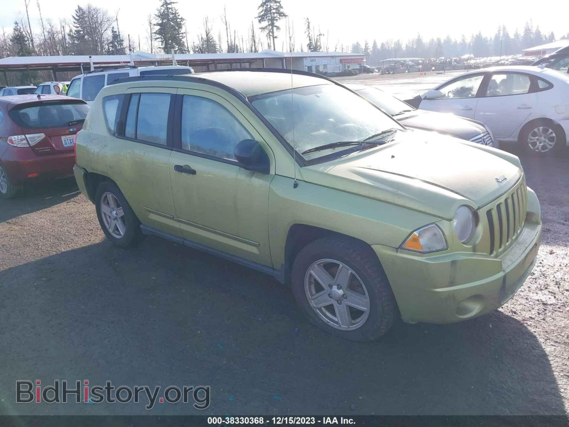 Photo 1J4NF4FB1AD520541 - JEEP COMPASS 2010