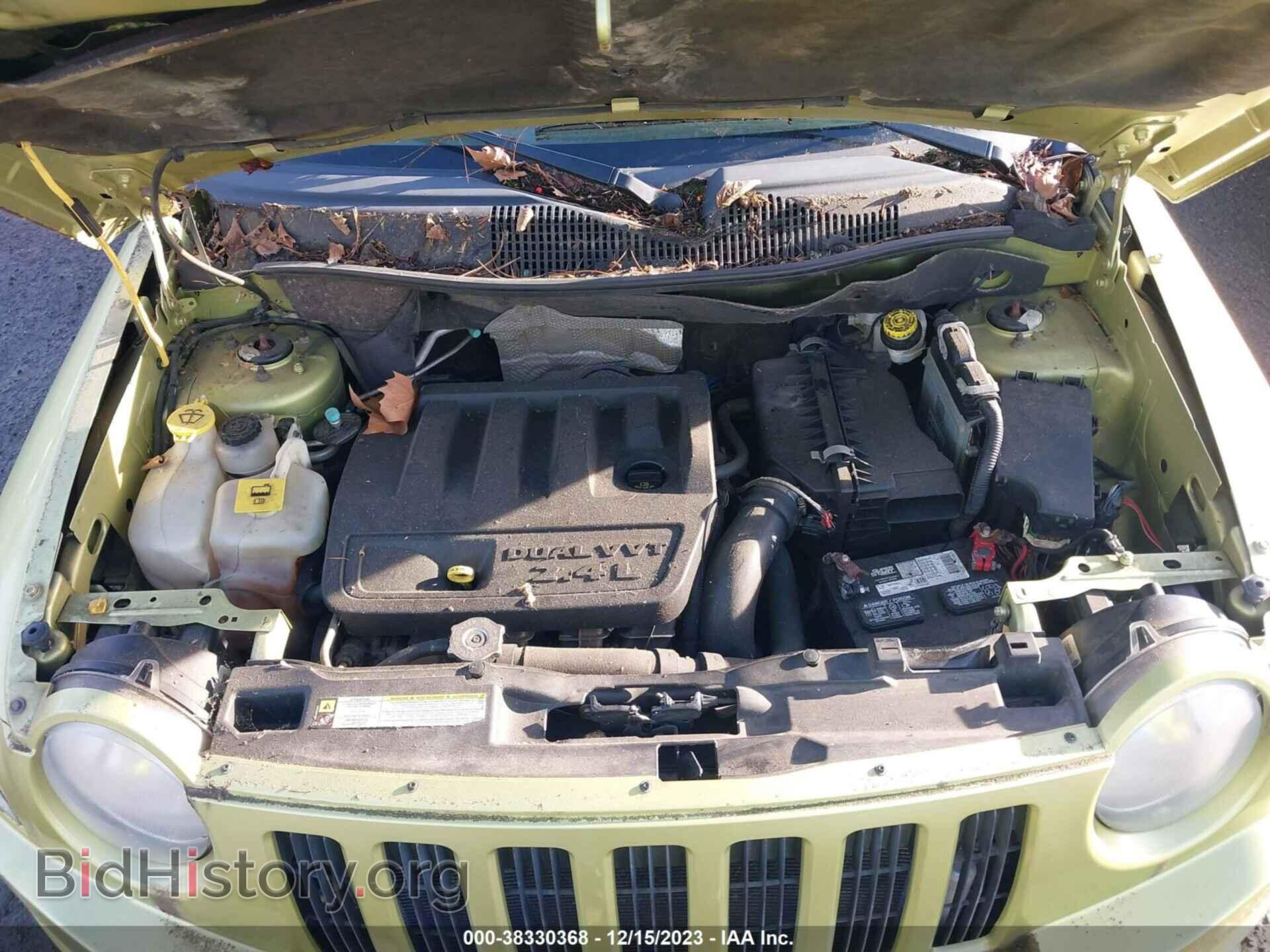 2010 JEEP COMPASS - VIN: 1J4NF4FB1AD520541 - Фото 10