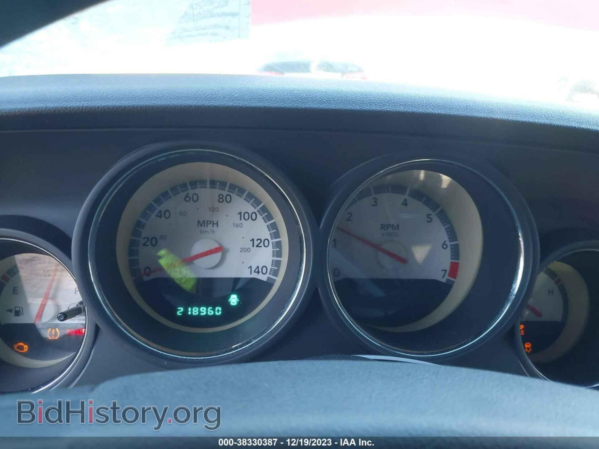 2010 DODGE CHALLENGER - VIN: 2B3CJ4DV3AH111471 - Фото 7