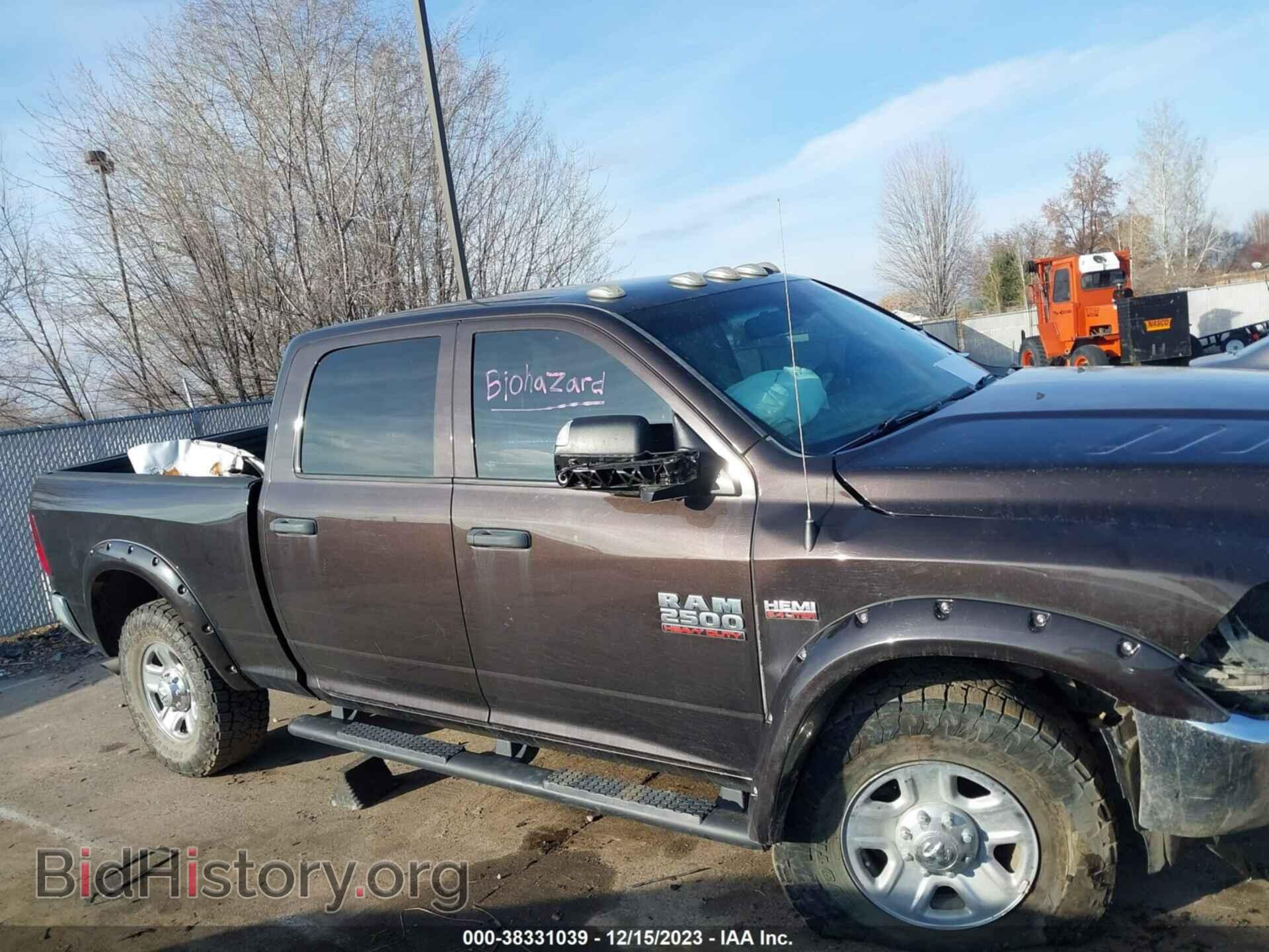 2016 RAM 2500 - VIN: 3C6UR5CJ3GG192598 - Фото 12