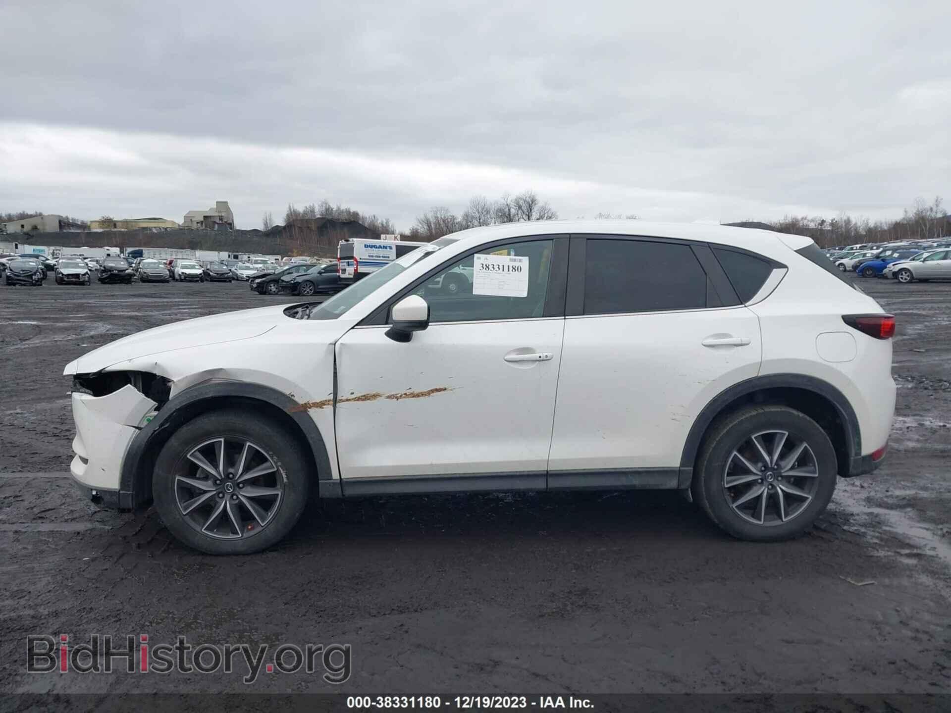 2018 MAZDA CX-5 - VIN: JM3KFBCM2J0462019 - Фото 14