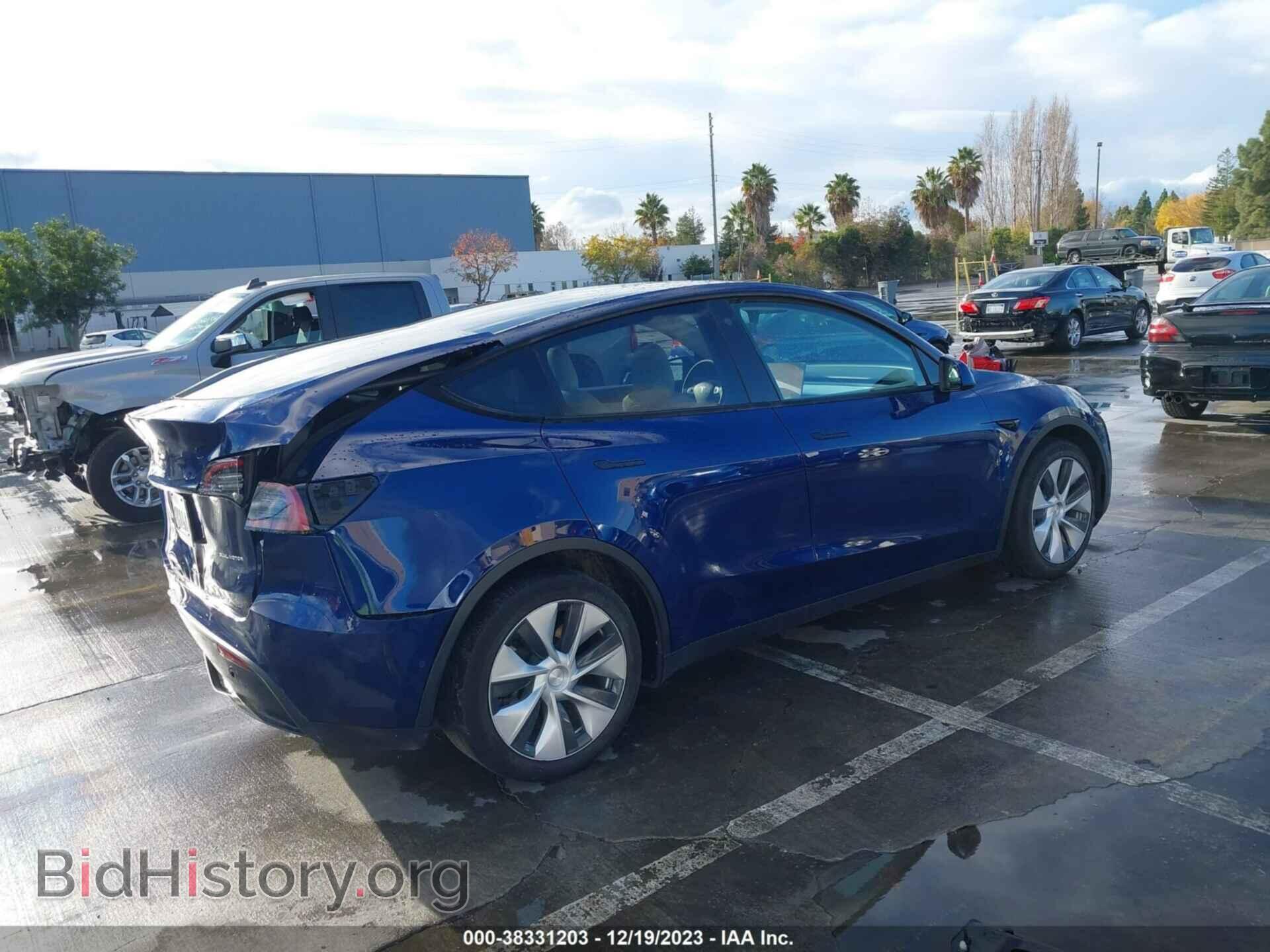 2021 TESLA MODEL Y - VIN: 5YJYGAEE0MF222599 - Фото 4