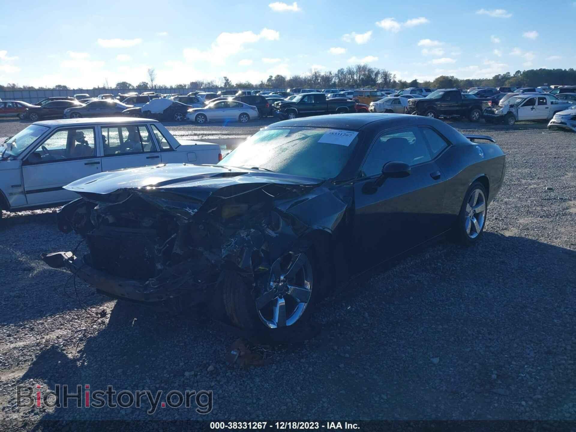 2011 DODGE CHALLENGER - VIN: 2B3CJ4DG5BH603843 - Фото 2