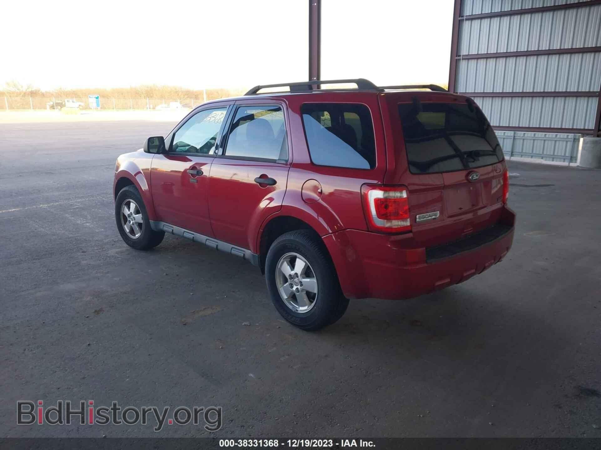 2011 FORD ESCAPE - VIN: 1FMCU9D73BKA27581 - Фото 3