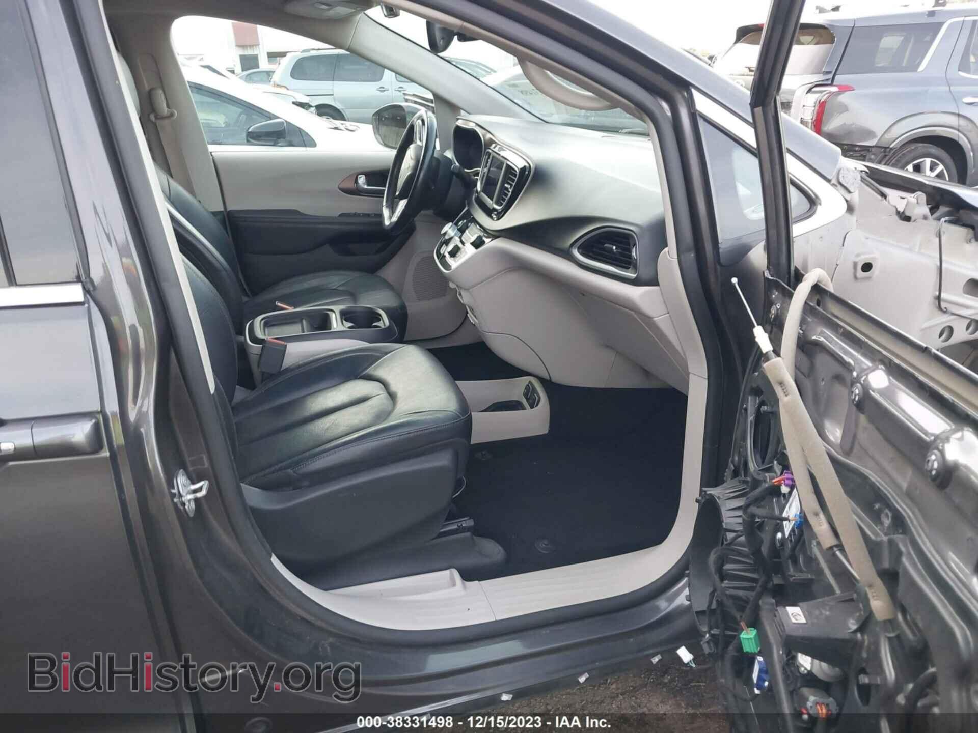 2019 CHRYSLER PACIFICA - VIN: 2C4RC1BG7KR613191 - Фото 5