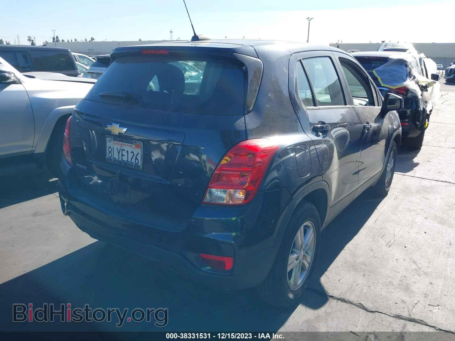 2019 CHEVROLET TRAX - VIN: 3GNCJKSB3KL324464 - Фото 4