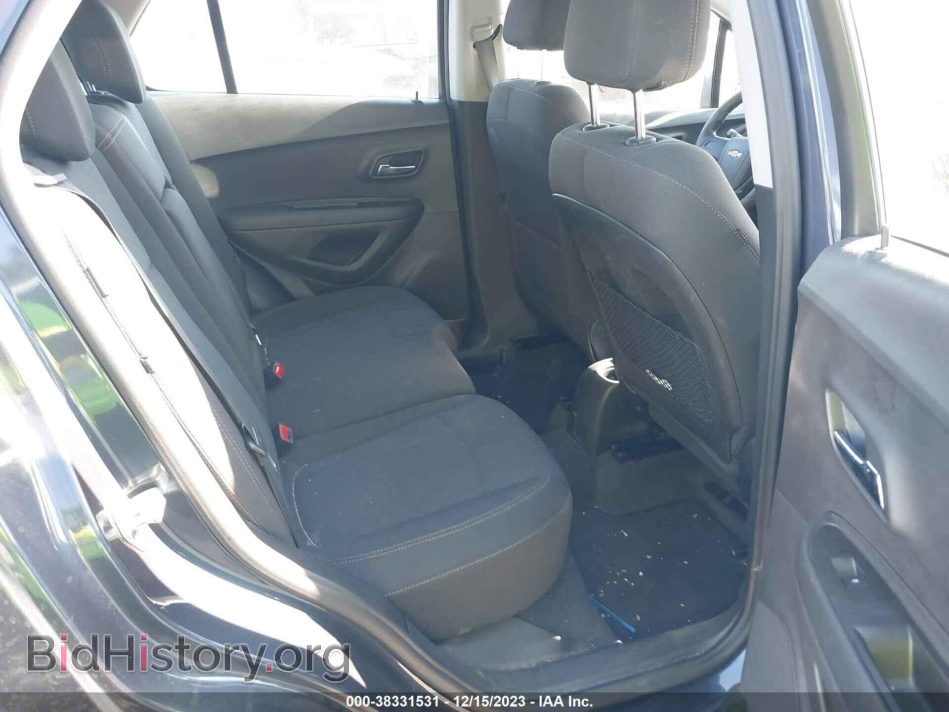 2019 CHEVROLET TRAX - VIN: 3GNCJKSB3KL324464 - Фото 8