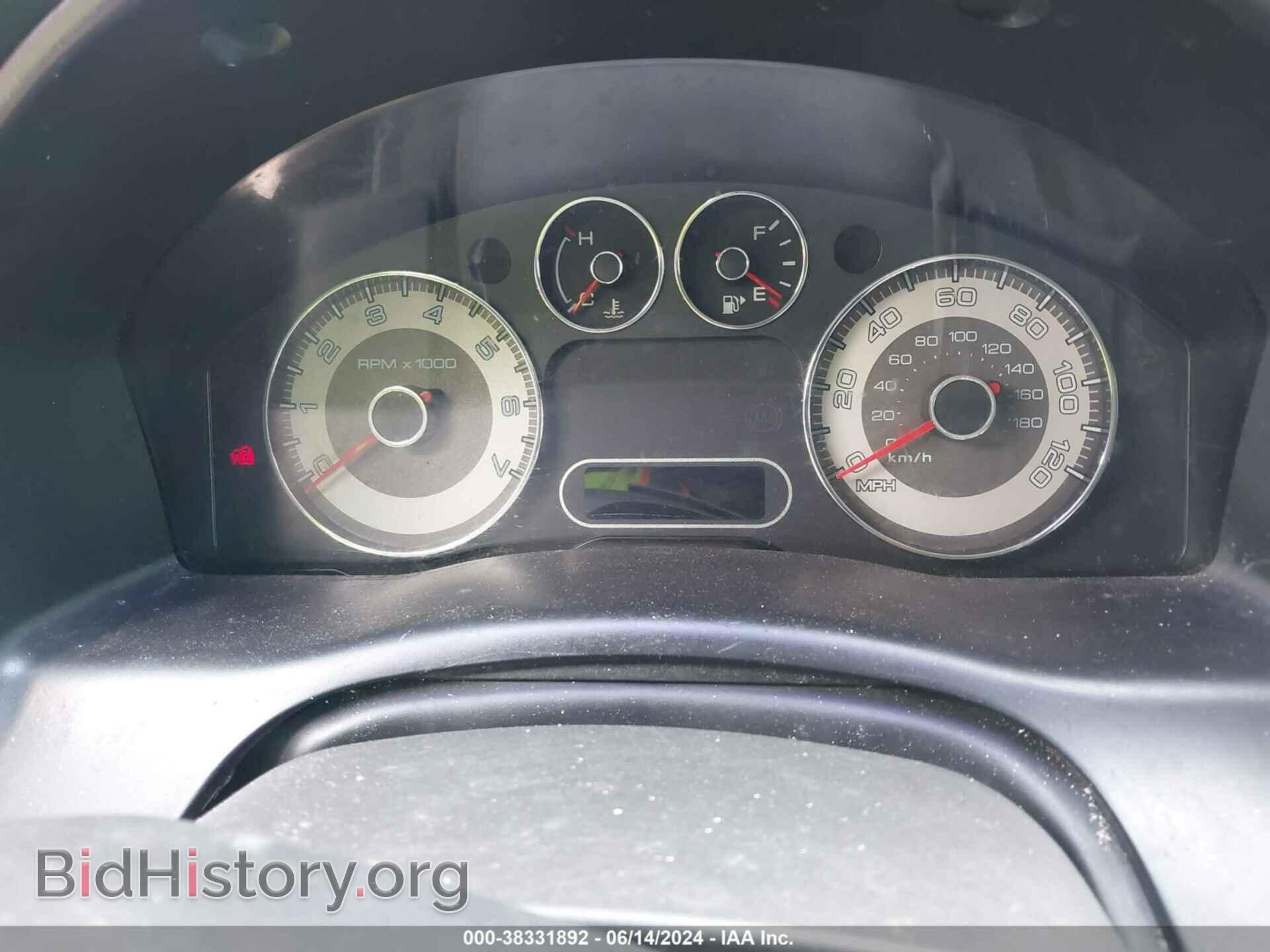 2008 FORD TAURUS X - VIN: 1FMDK03W48GA06958 - Фото 2
