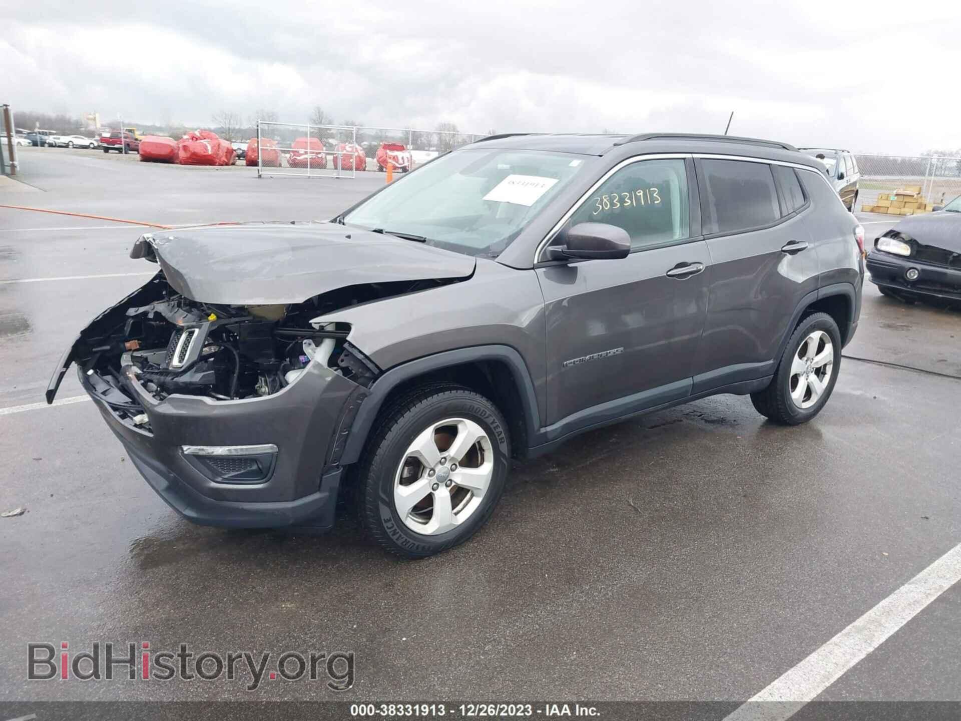 2018 JEEP COMPASS - VIN: 3C4NJDBBXJT231064 - Фото 2