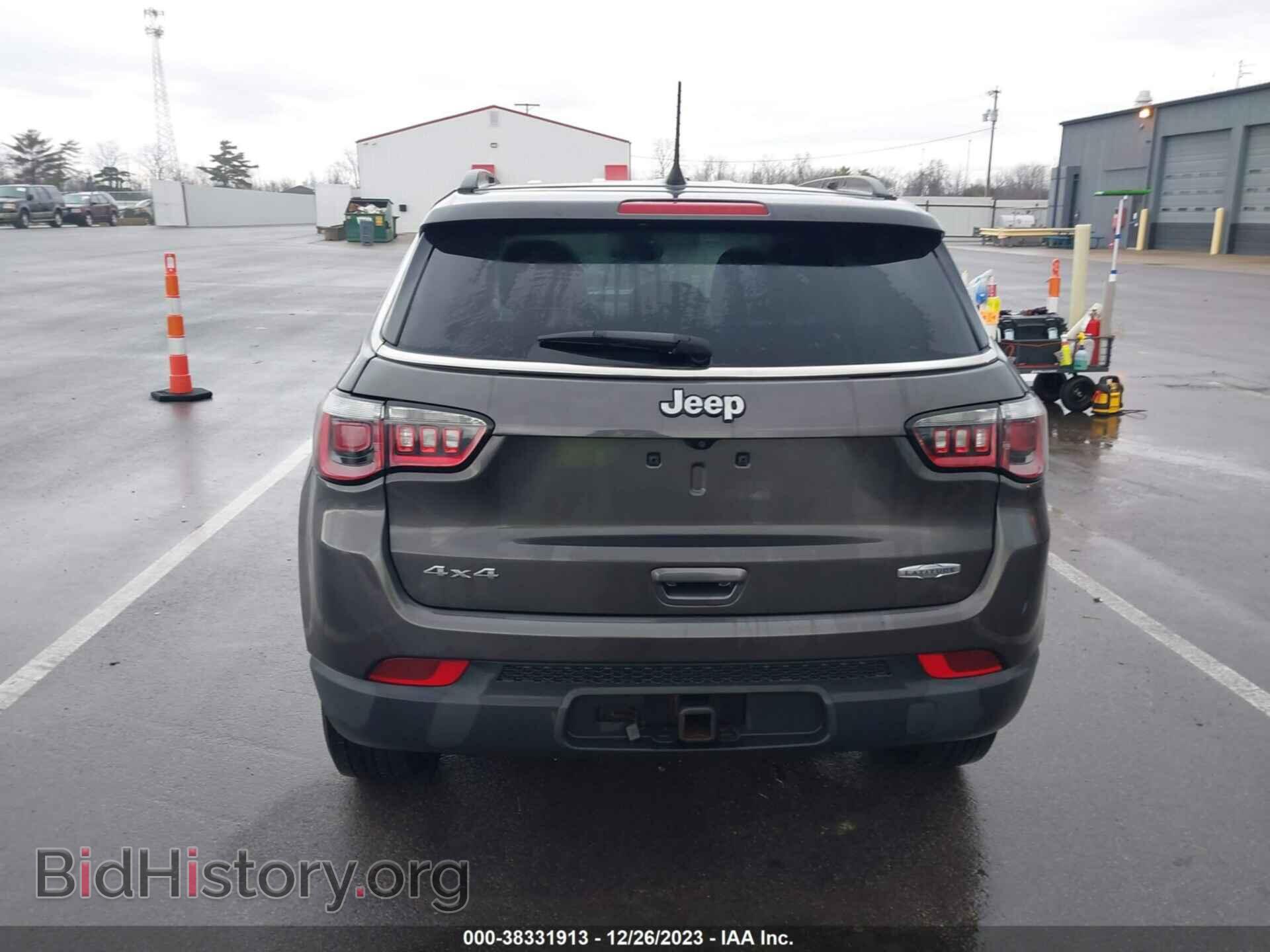 2018 JEEP COMPASS - VIN: 3C4NJDBBXJT231064 - Фото 17