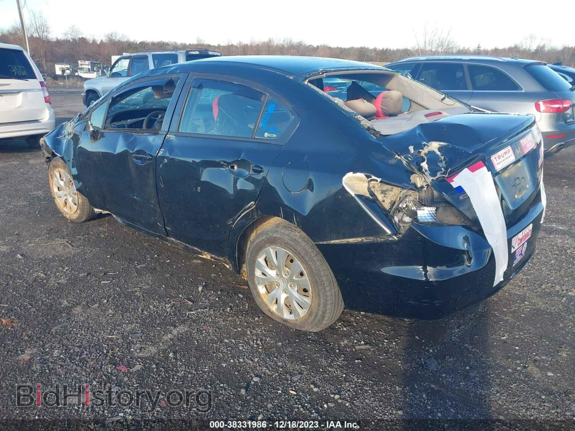 2012 HONDA CIVIC - VIN: 2HGFB2F5XCH307602 - Фото 3