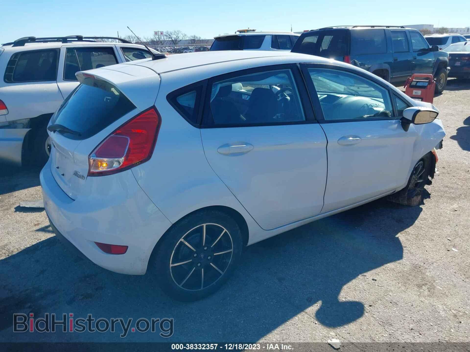 2015 FORD FIESTA - VIN: 3FADP4EJ2FM115362 - Фото 4