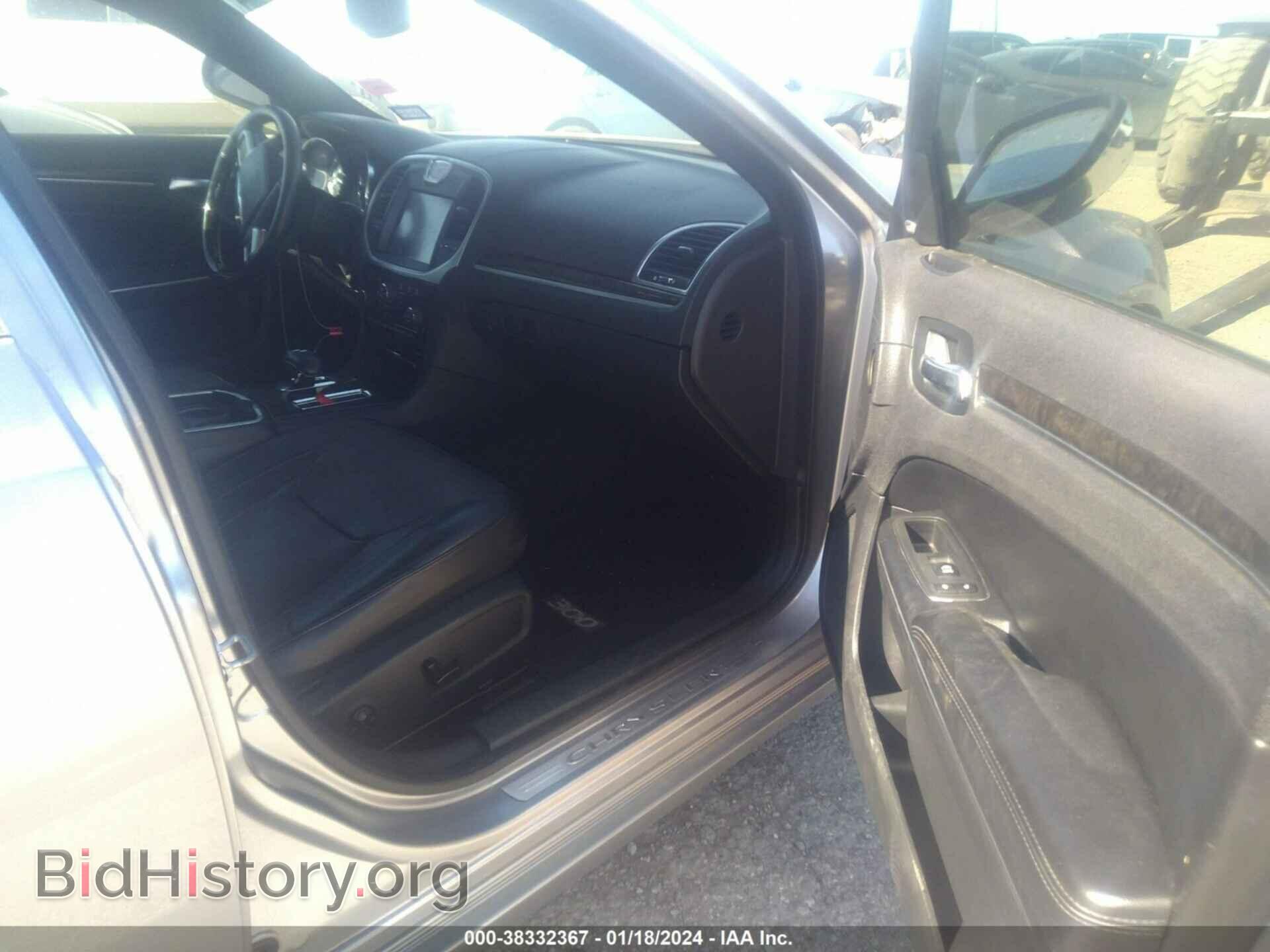 2013 CHRYSLER 300C - VIN: 2C3CCAEG4DH620906 - Фото 5
