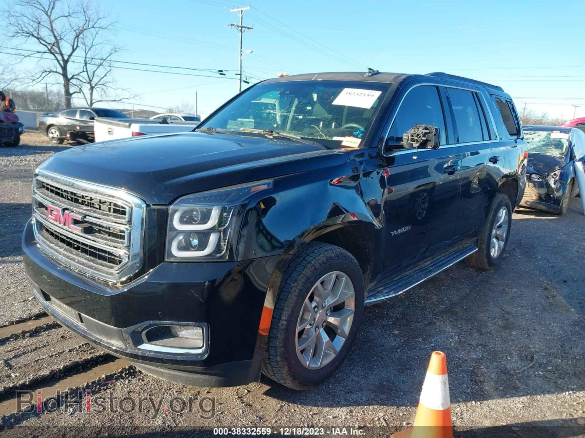 2016 GMC YUKON - VIN: 1GKS1BKC3GR297235 - Фото 2
