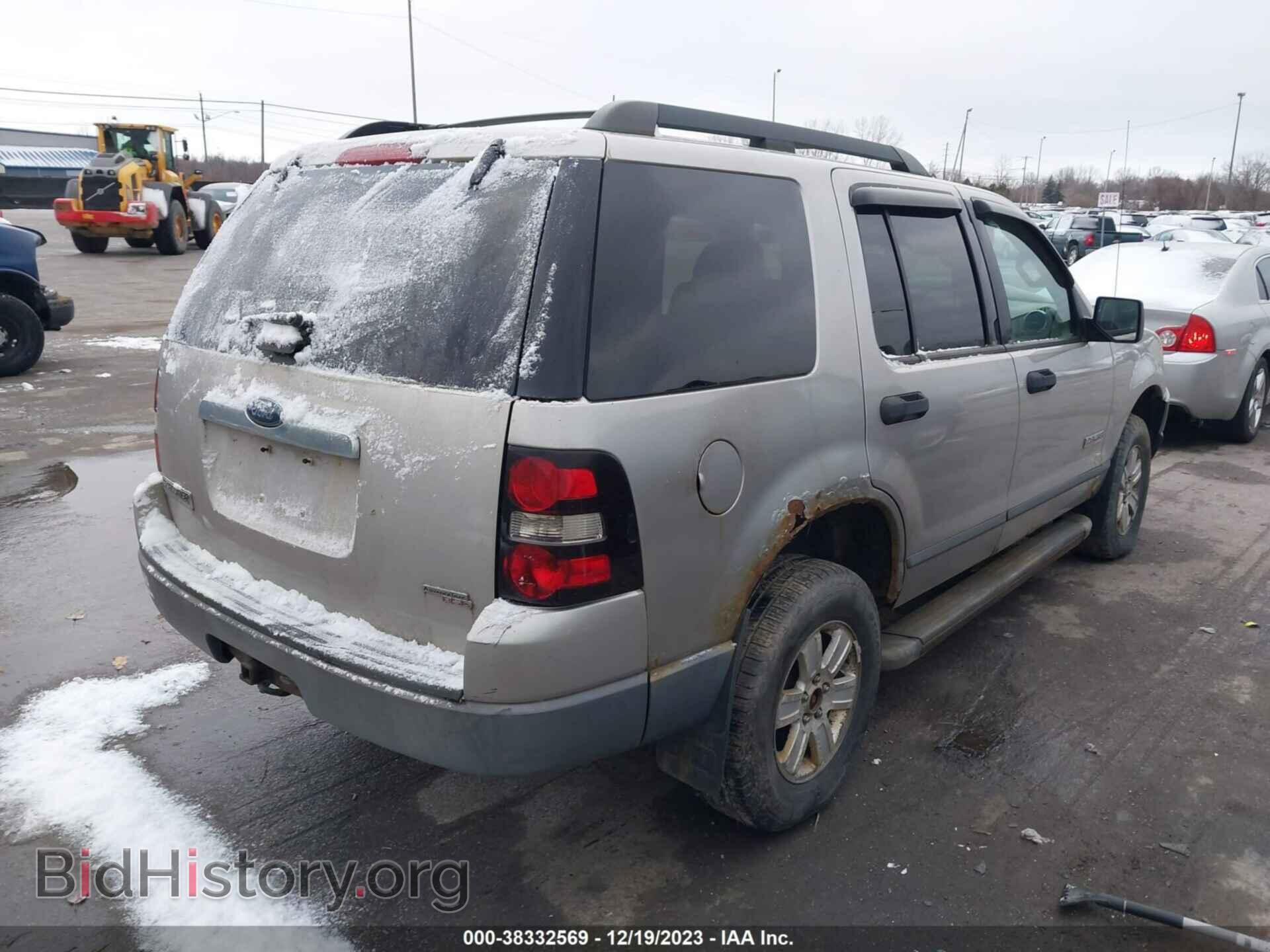 2006 FORD EXPLORER - VIN: 1FMEU72E56UA08961 - Фото 4