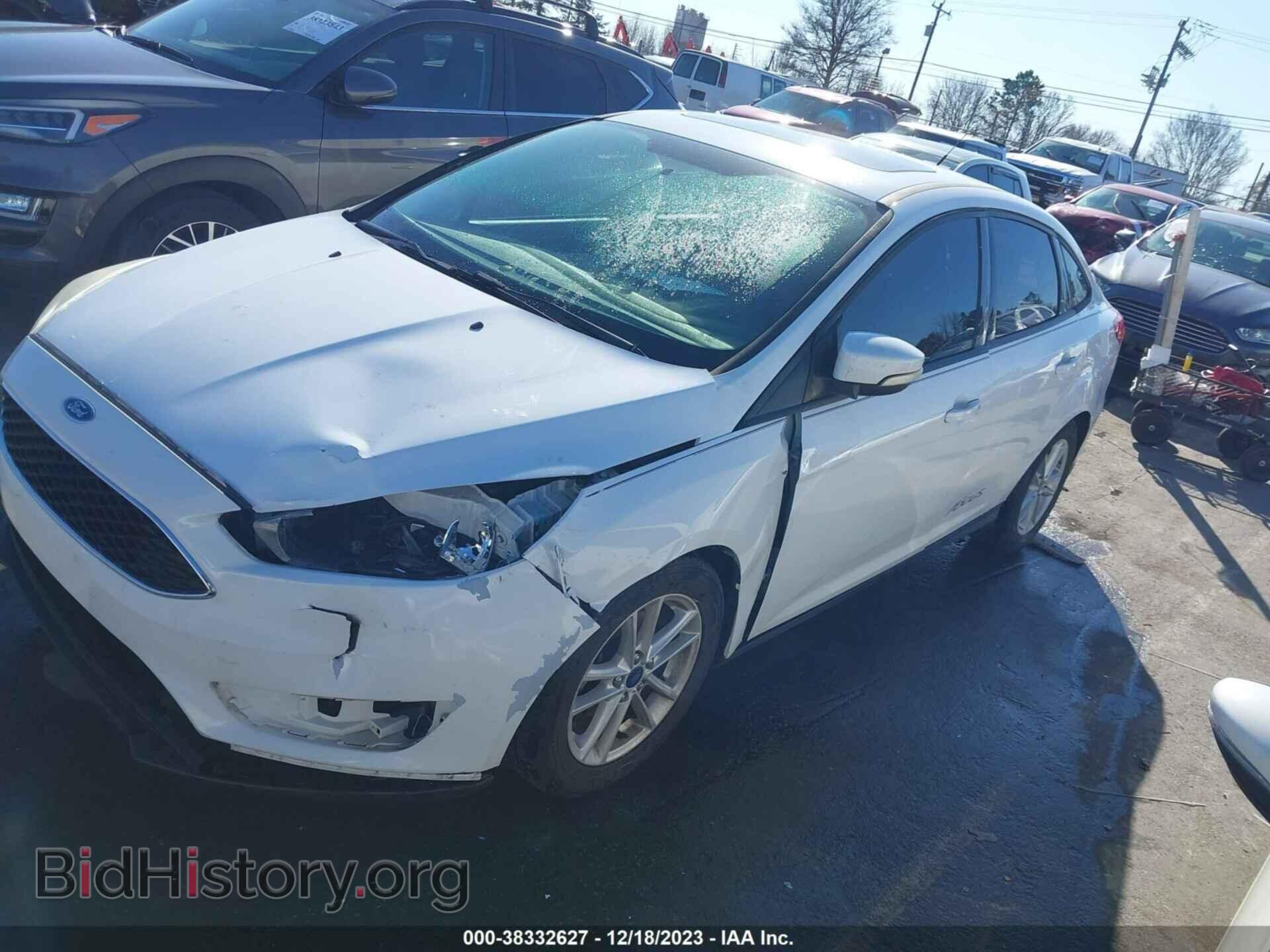 2015 FORD FOCUS - VIN: 1FADP3F2XFL205216 - Фото 2