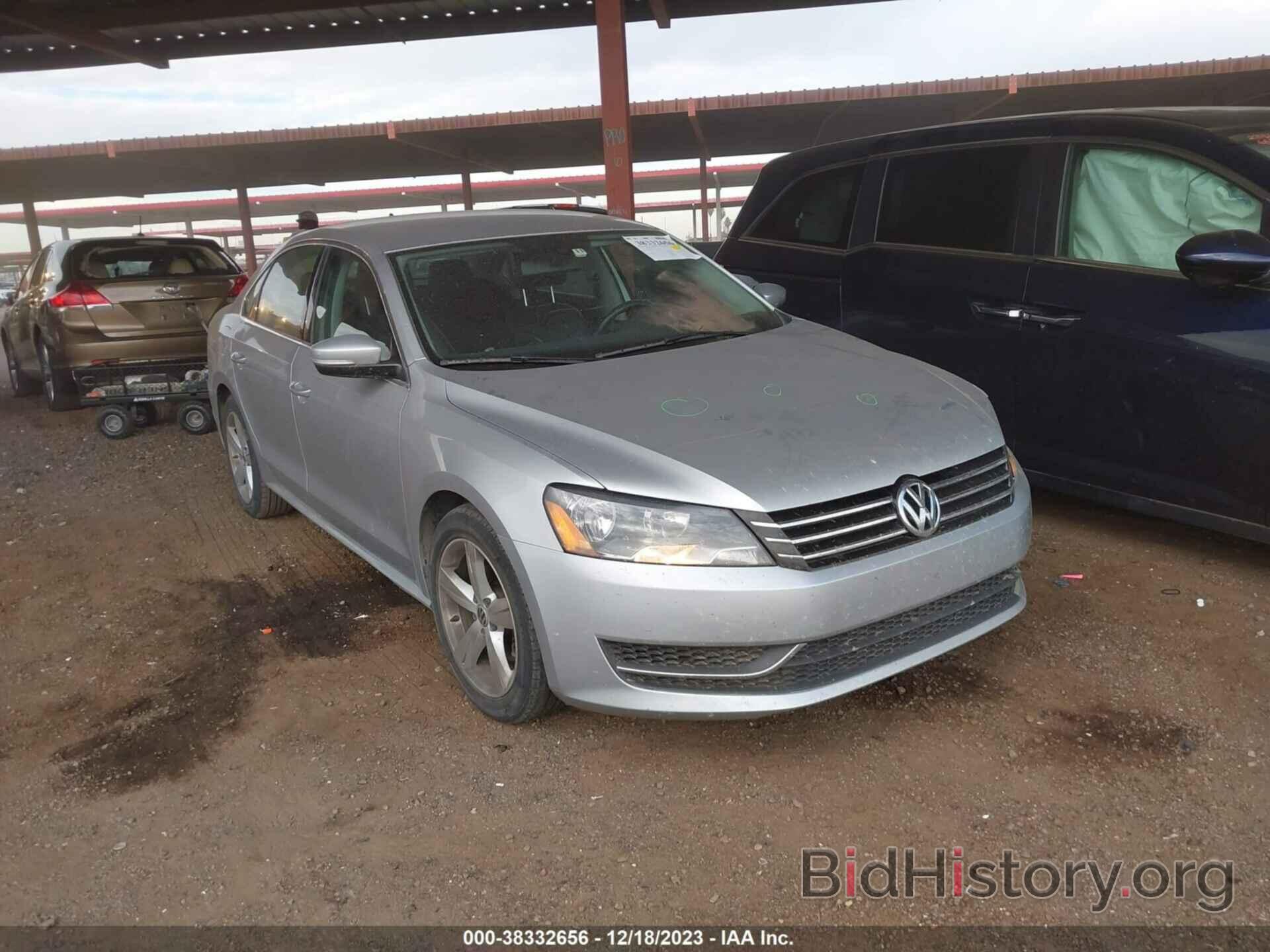 Photo 1VWBP7A35EC005641 - VOLKSWAGEN PASSAT 2014