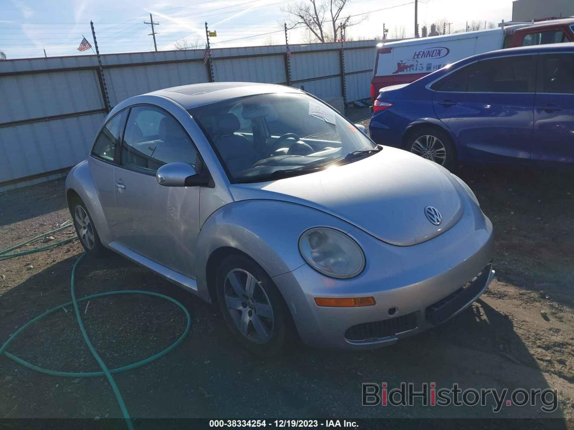 Photo 3VWRW31CX6M404216 - VOLKSWAGEN NEW BEETLE 2006