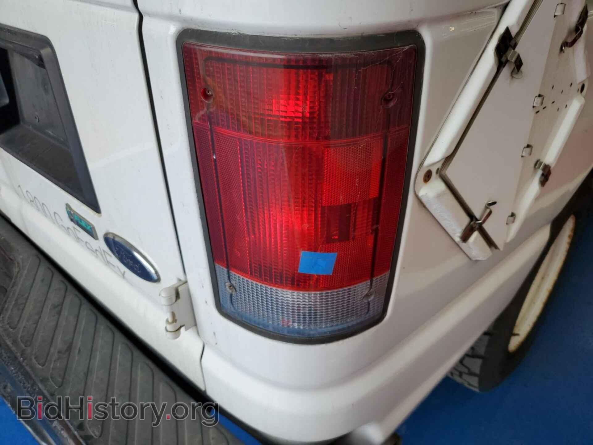 2010 FORD ECONOLINE - VIN: 1FTNE1EW8ADA91832 - Фото 4