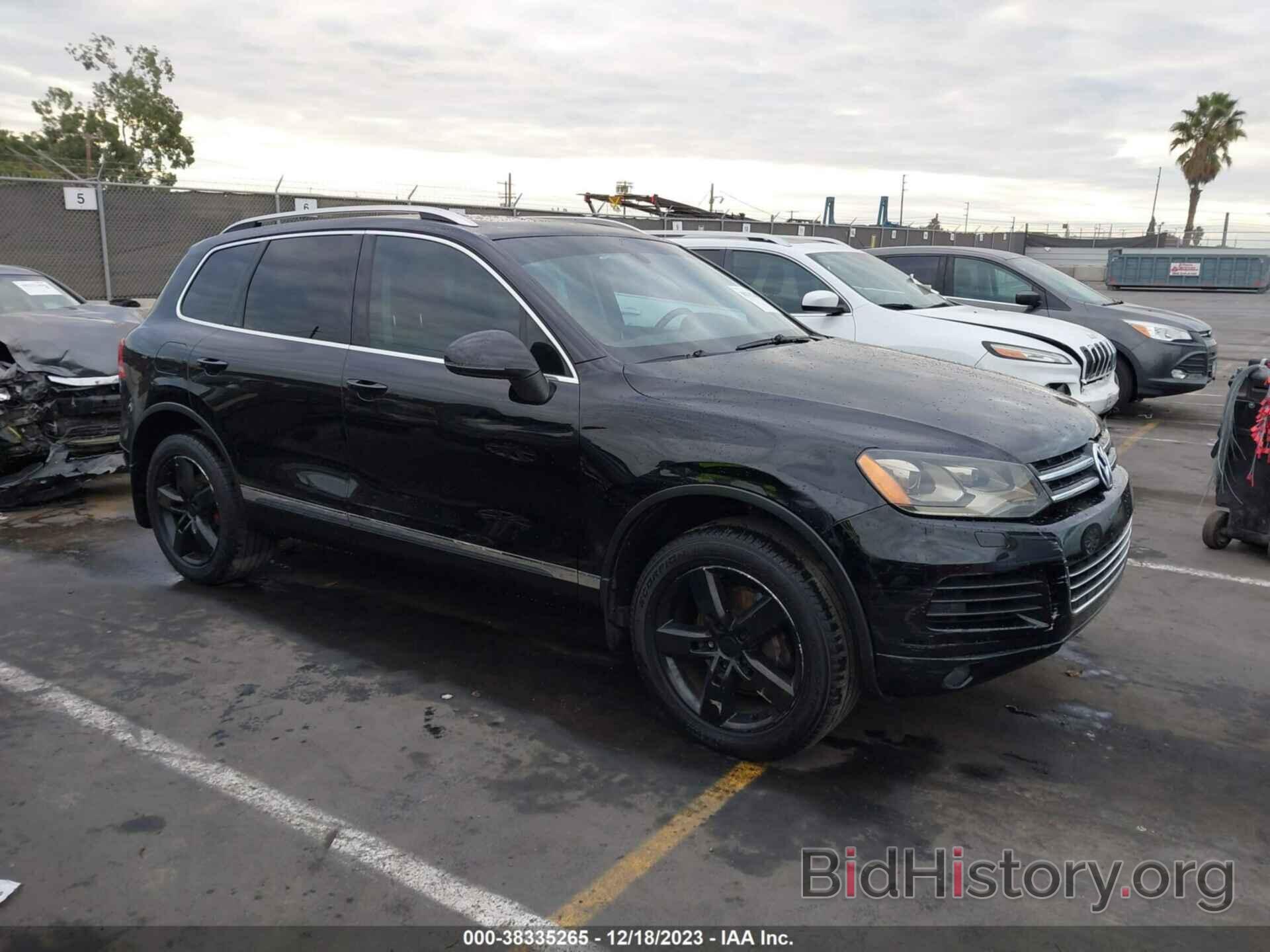 Photo WVGFK9BP8BD006784 - VOLKSWAGEN TOUAREG 2011