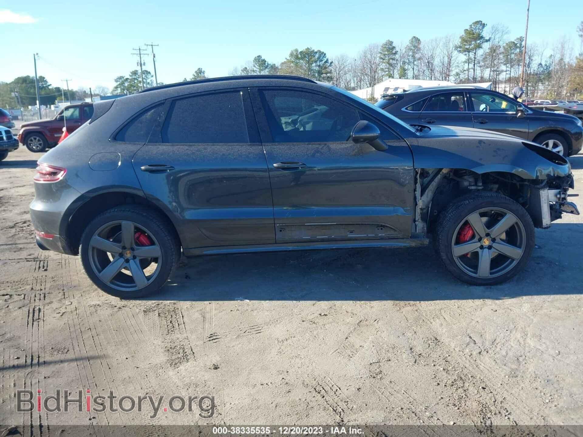 2017 PORSCHE MACAN - VIN: WP1AG2A54HLB51521 - Photo 14