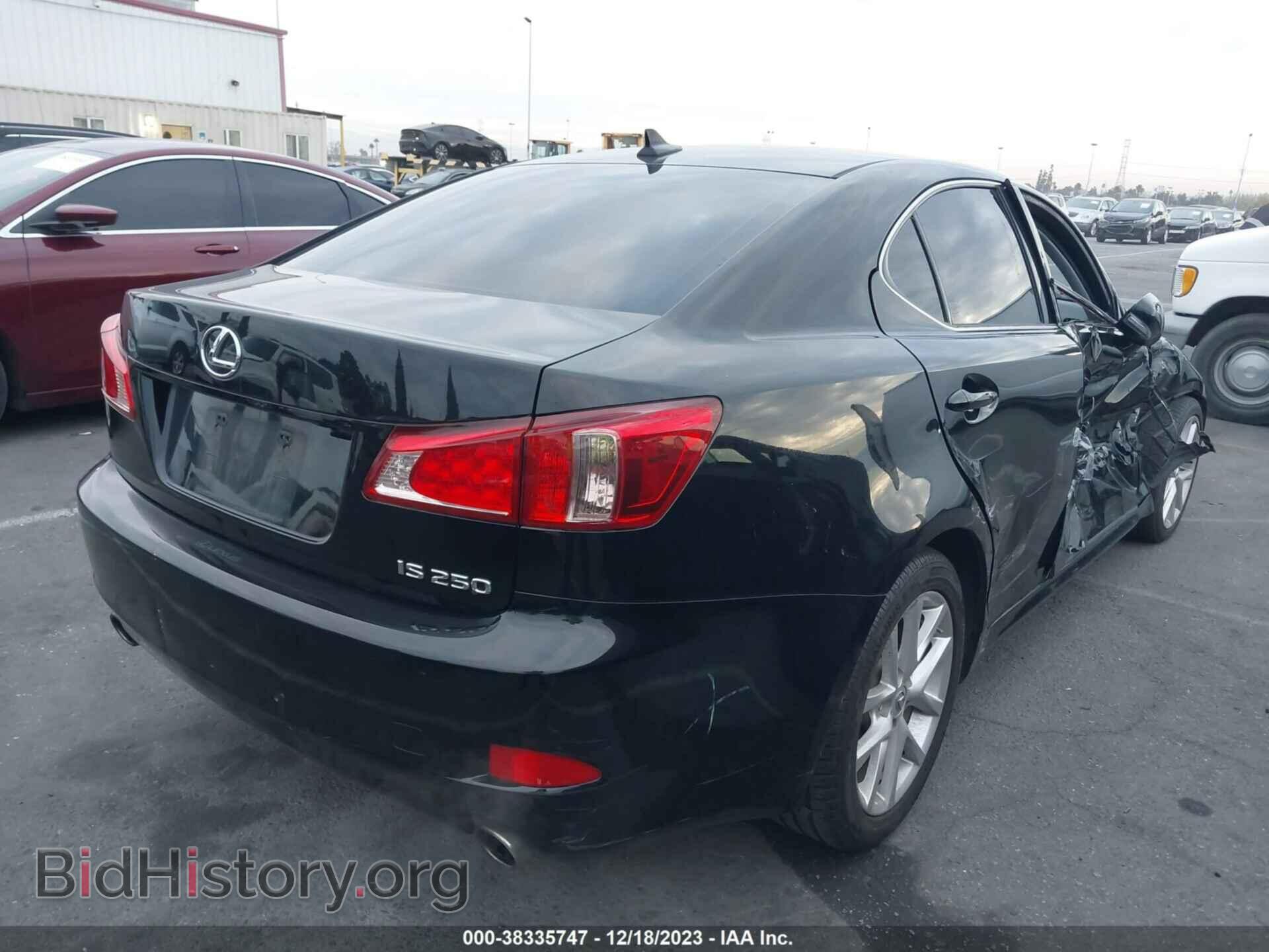 2011 LEXUS IS 250 - VIN: JTHBF5C21B5136708 - Photo 4