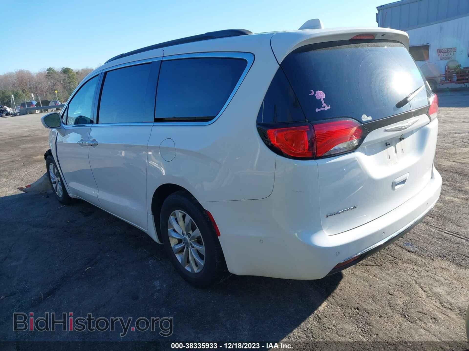 2019 CHRYSLER PACIFICA - VIN: 2C4RC1FG3KR549032 - Photo 3