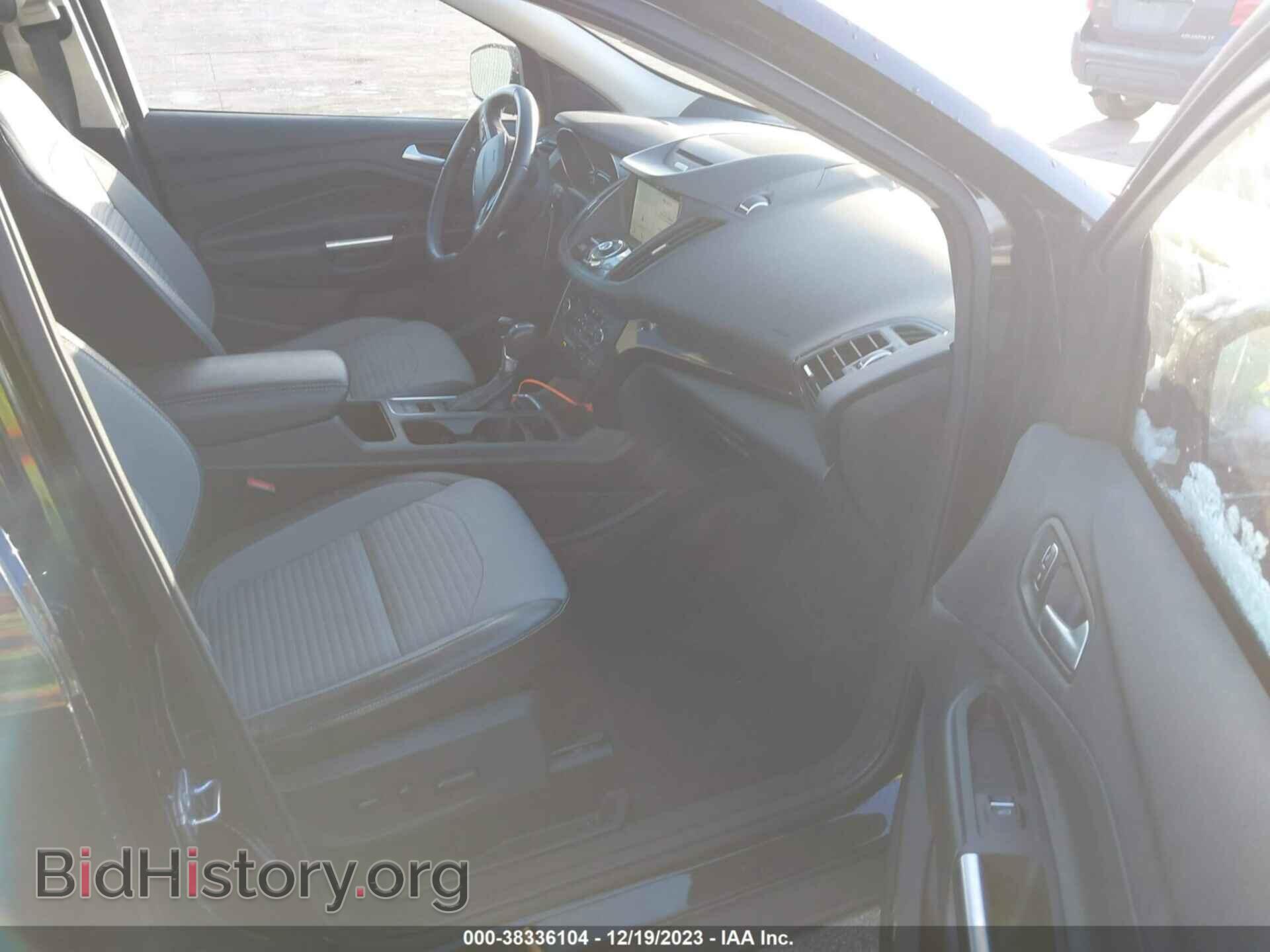 2017 FORD ESCAPE - VIN: 1FMCU9J90HUD06876 - Photo 5