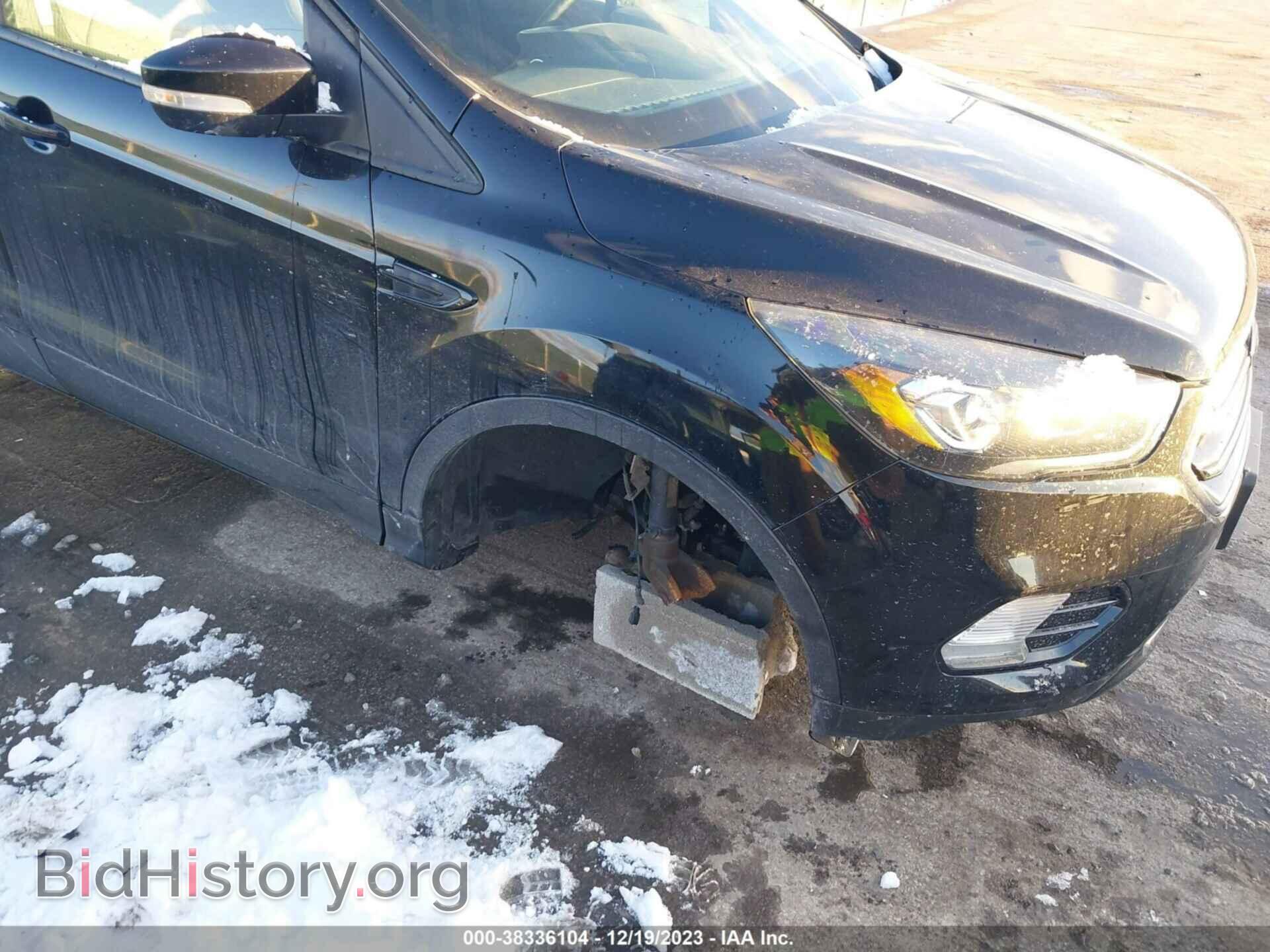 2017 FORD ESCAPE - VIN: 1FMCU9J90HUD06876 - Photo 6