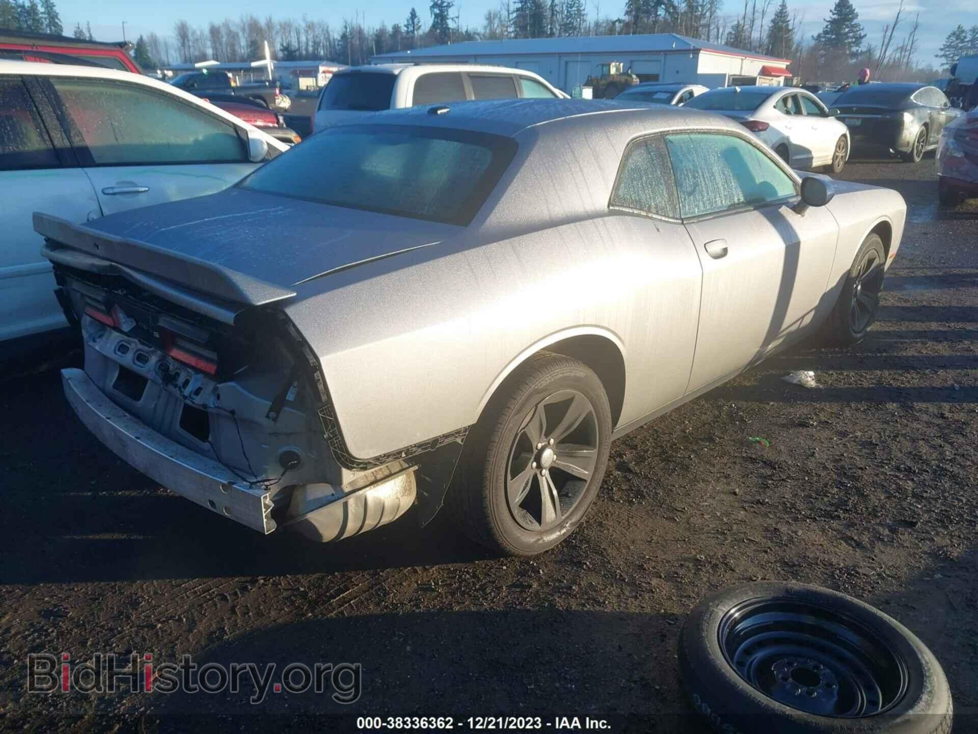 2018 DODGE CHALLENGER - VIN: 2C3CDZAG6JH317543 - Photo 4