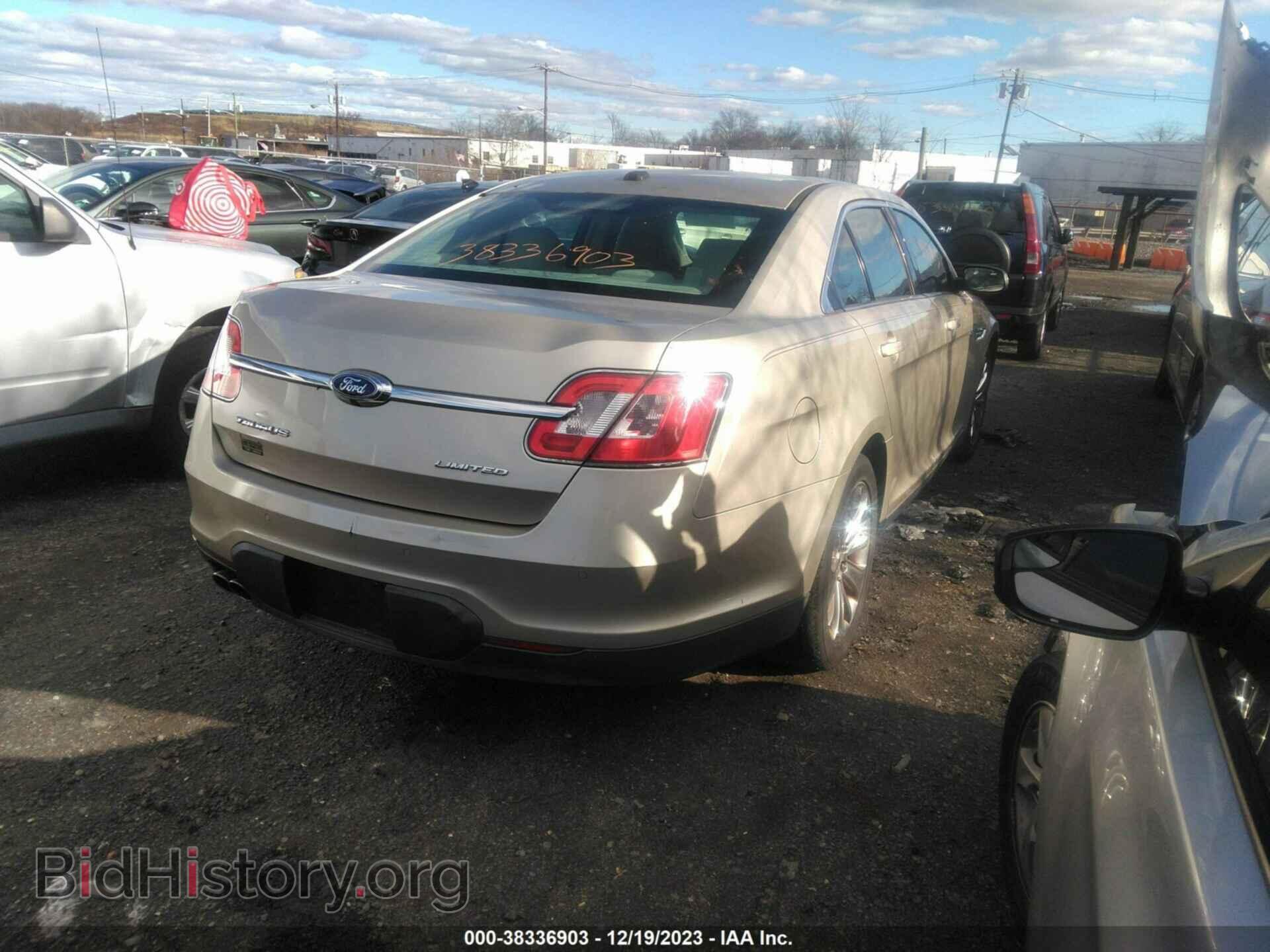2011 FORD TAURUS - VIN: 1FAHP2FW7BG176646 - Photo 4