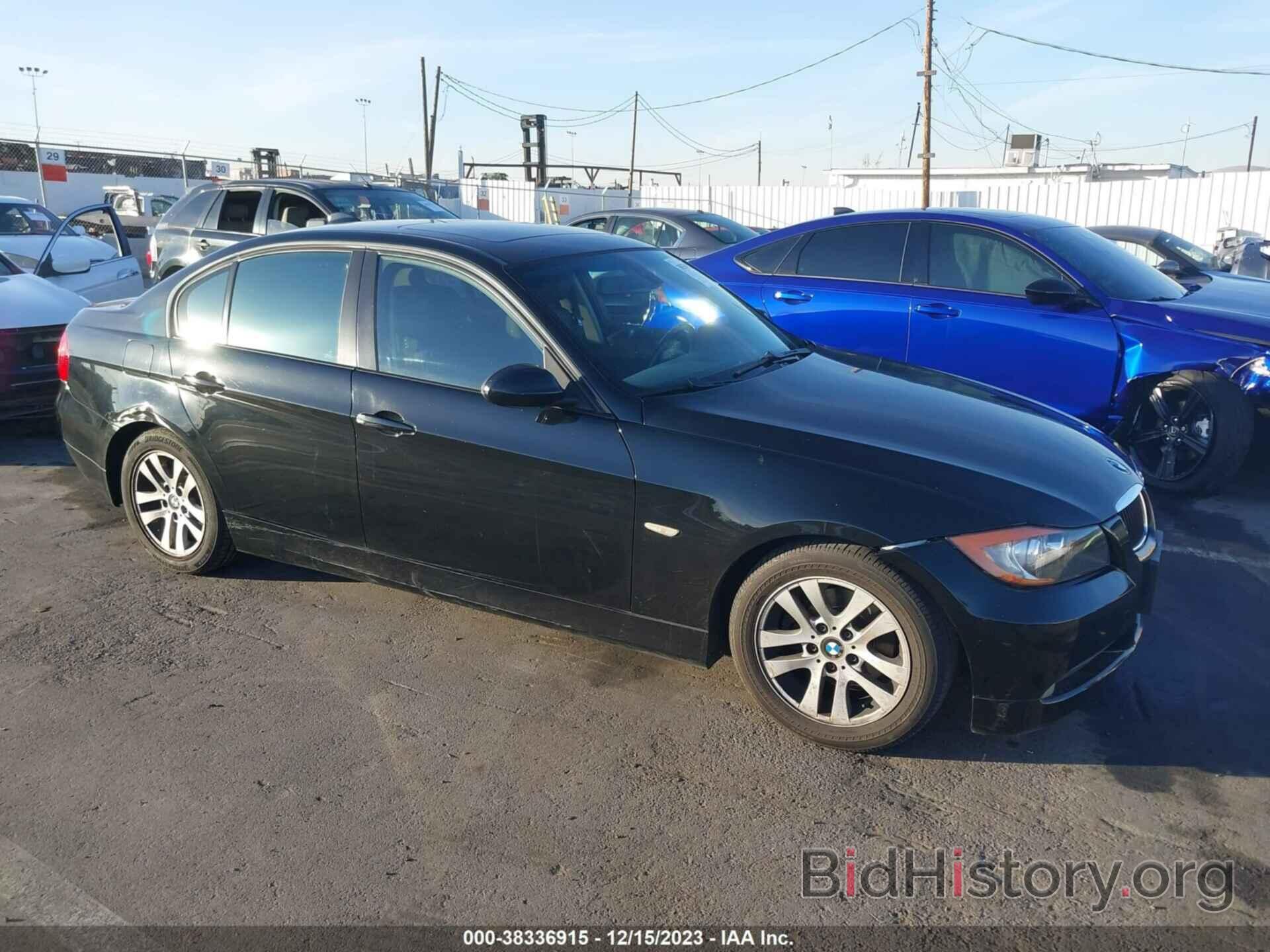 Photo WBAVC53517FZ70025 - BMW 3 SERIES 2007