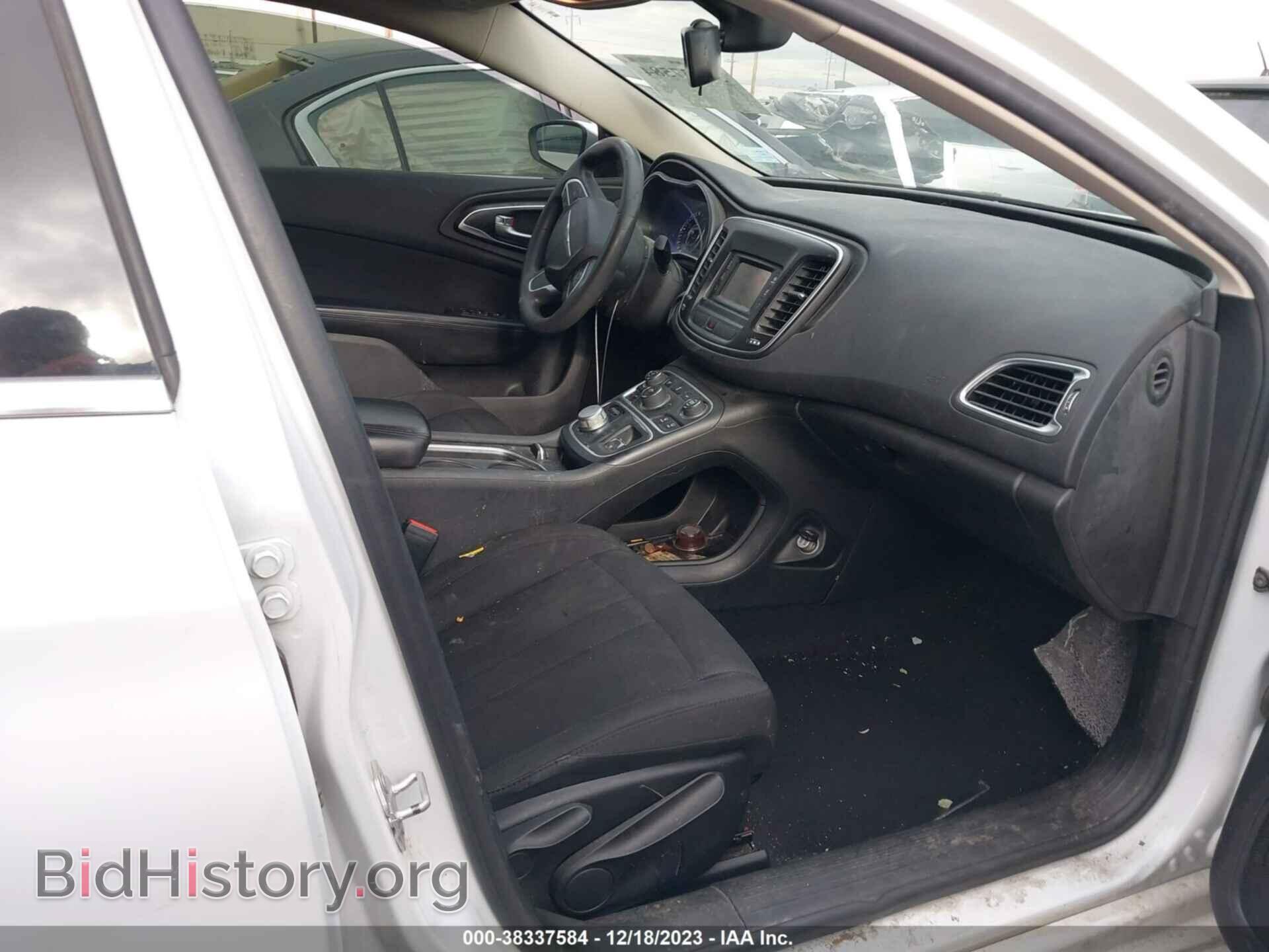 2016 CHRYSLER 200 - VIN: 1C3CCCABXGN145232 - Фото 5