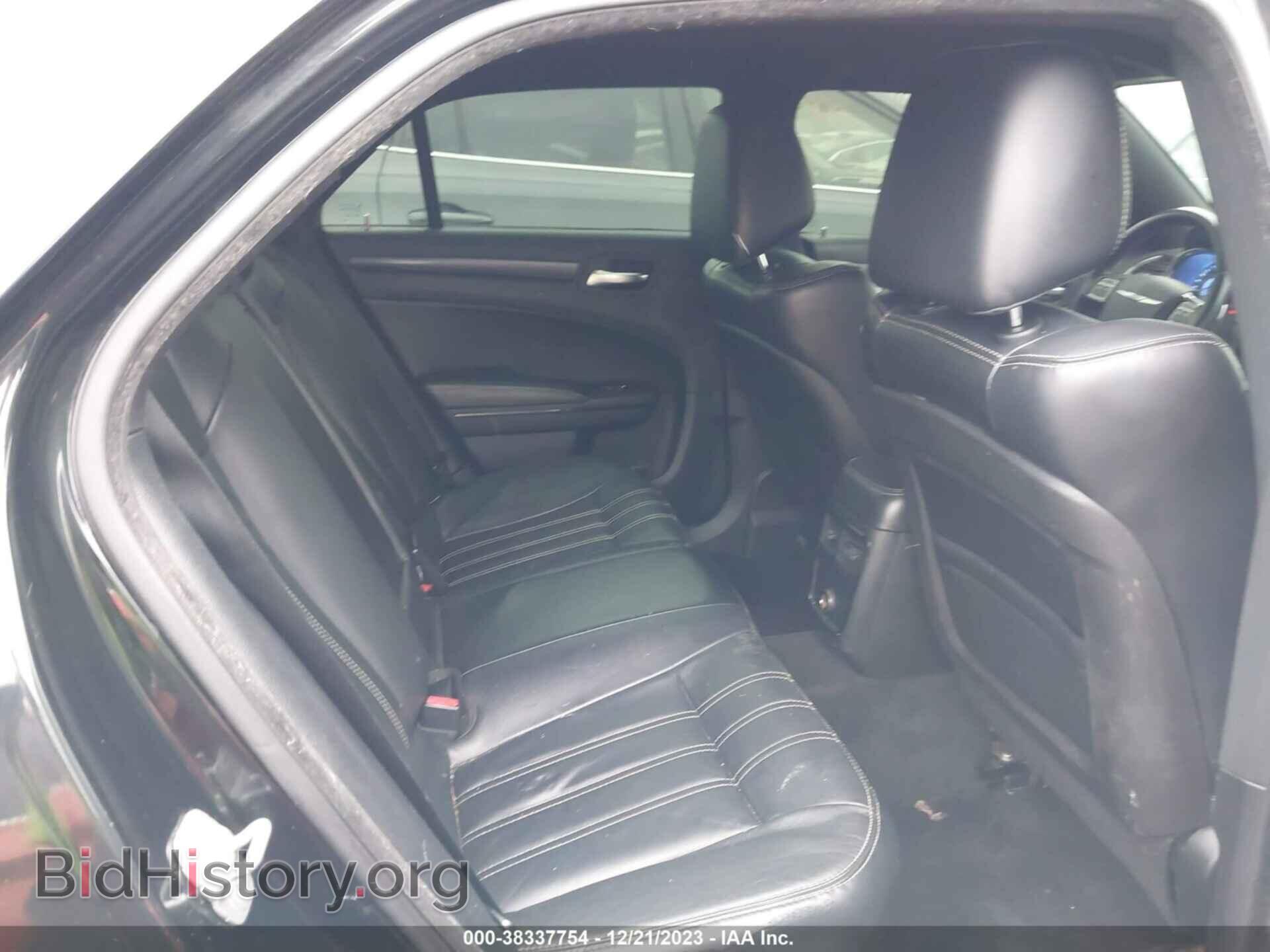 2014 CHRYSLER 300 - VIN: 2C3CCAGG5EH286836 - Фото 8